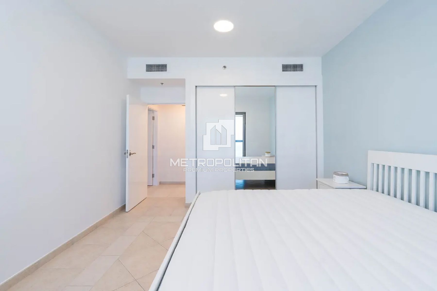 Sea View | Fully Upgraded | Vacant On Transfer photo-11