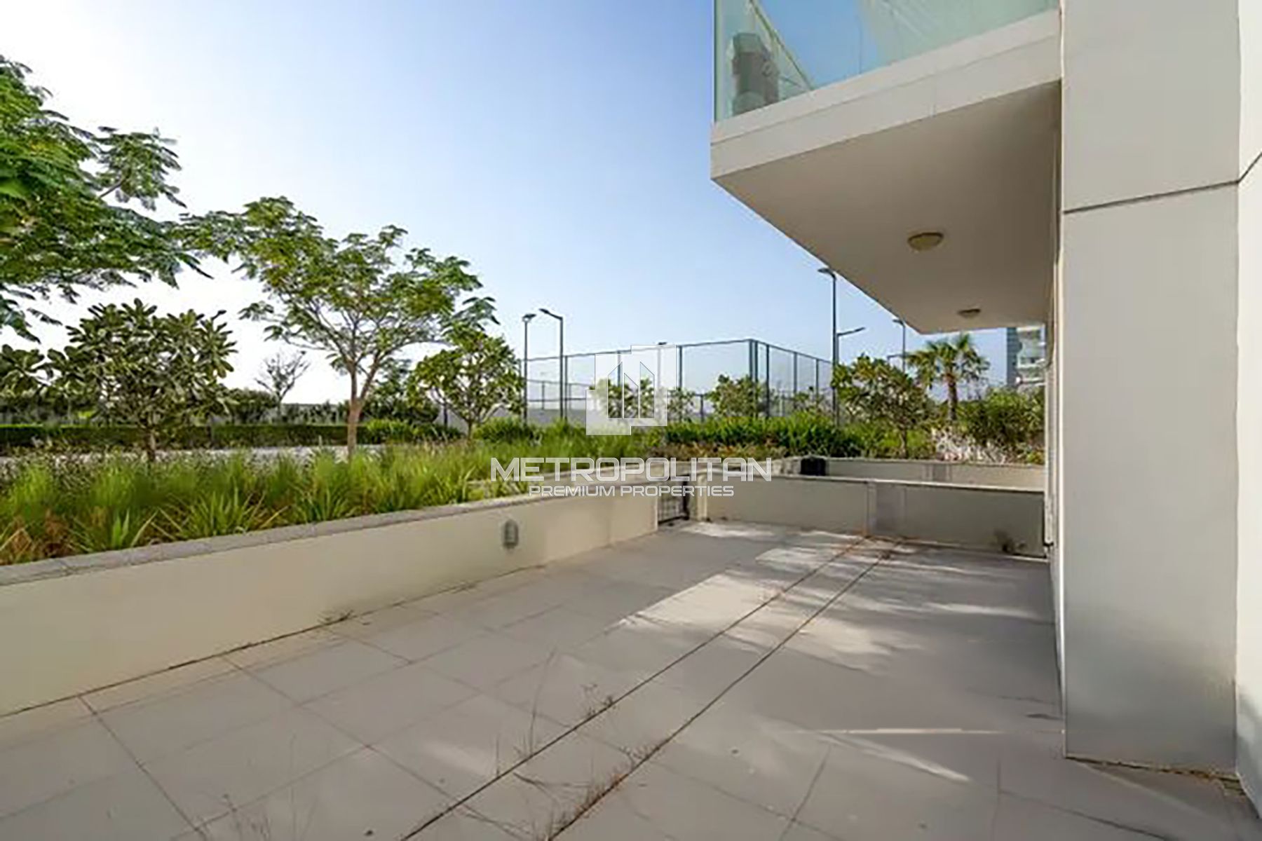 Investor Deal | Fully Furnished | Prime Area photo-3