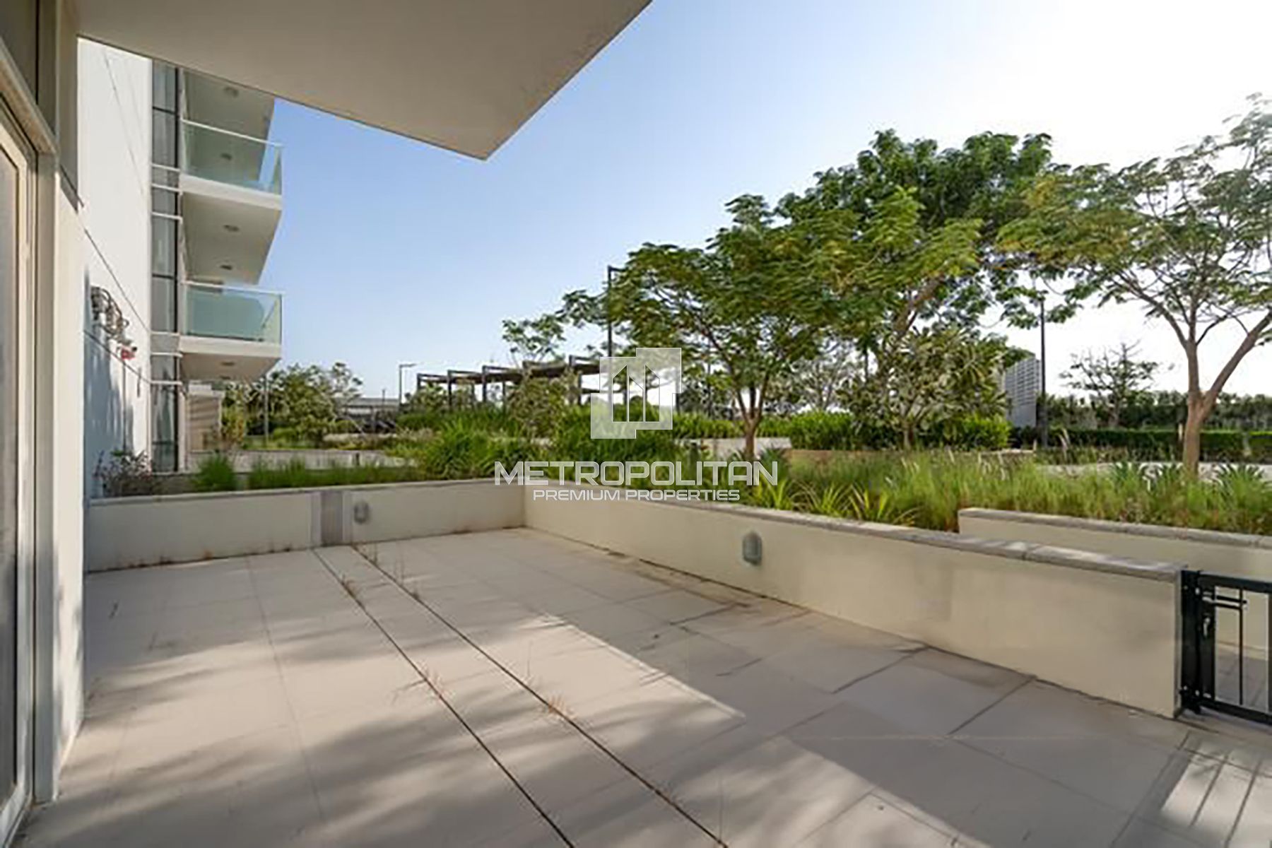 Investor Deal | Fully Furnished | Prime Area photo-8