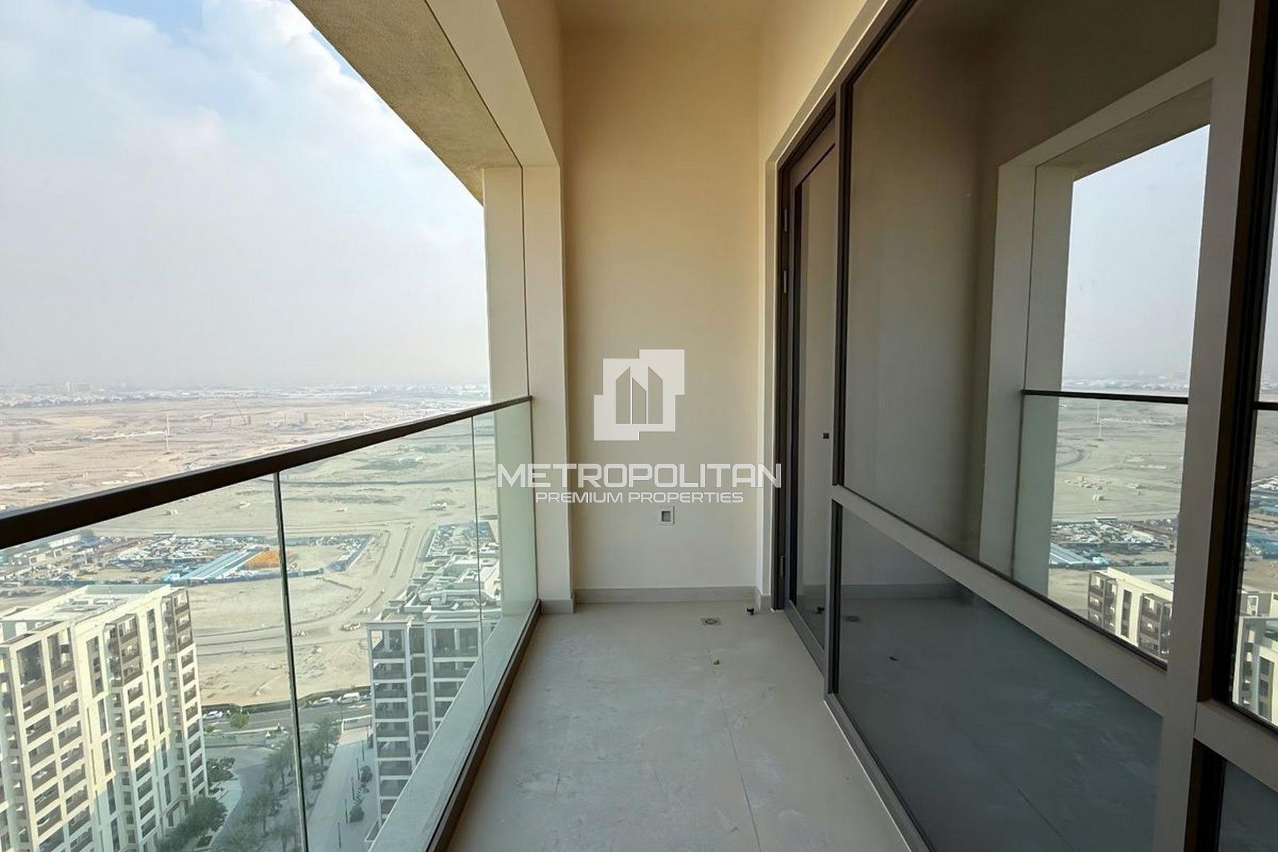 Vacant | High Floor | Prime Location photo-4