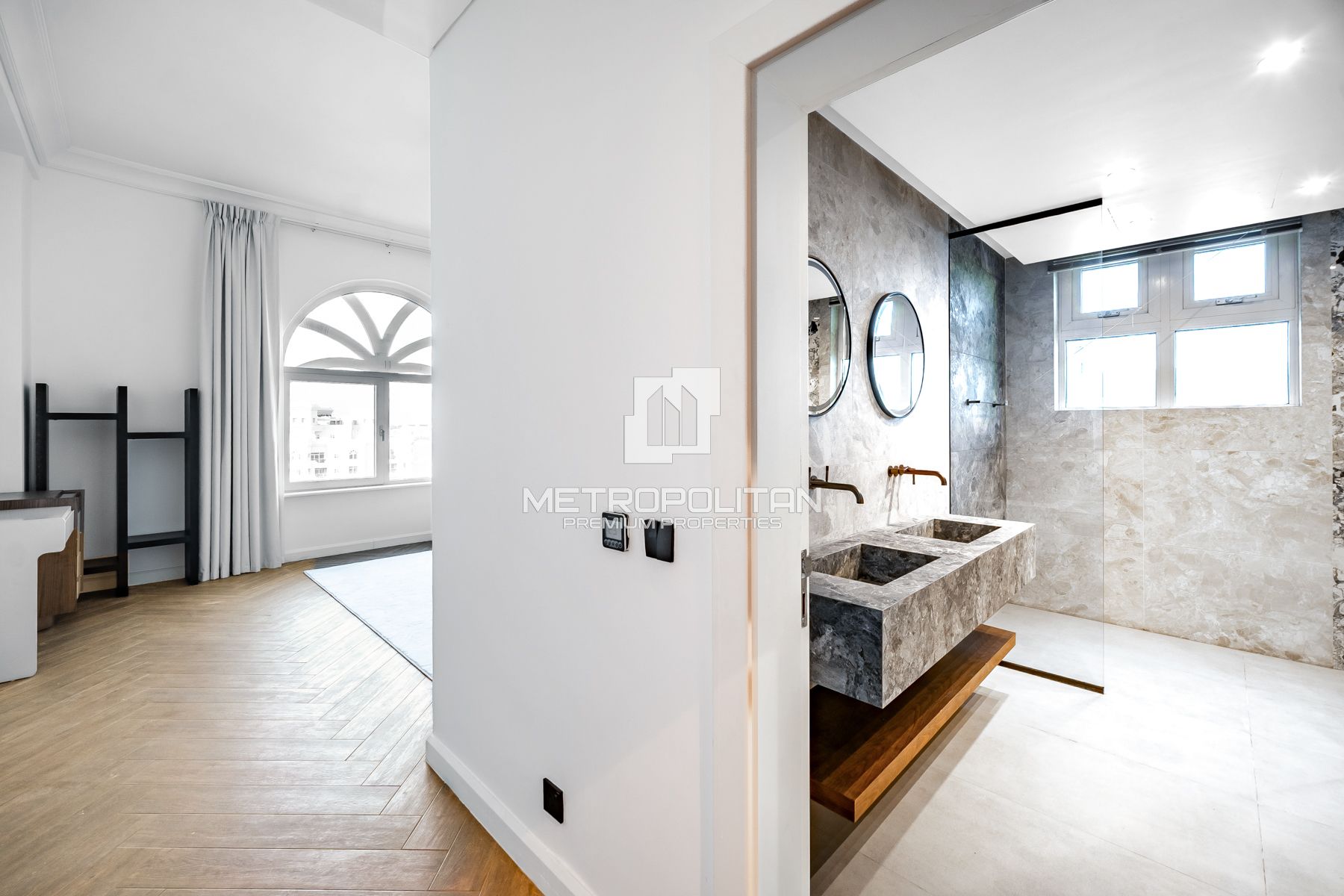 4BR Penthouse for Sale in Palm Jumeirah – MPS-44359 photo-46