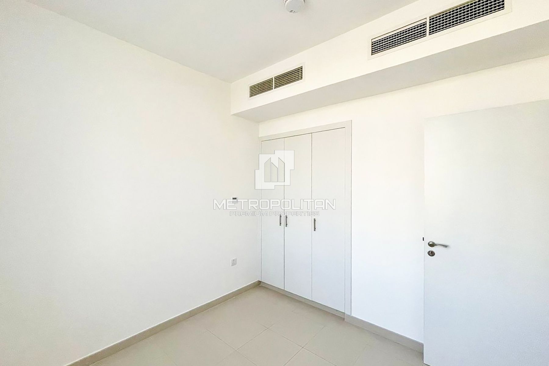 3-комнатный таунхаус на продажу в Town Square – MPS-44364 photo-11