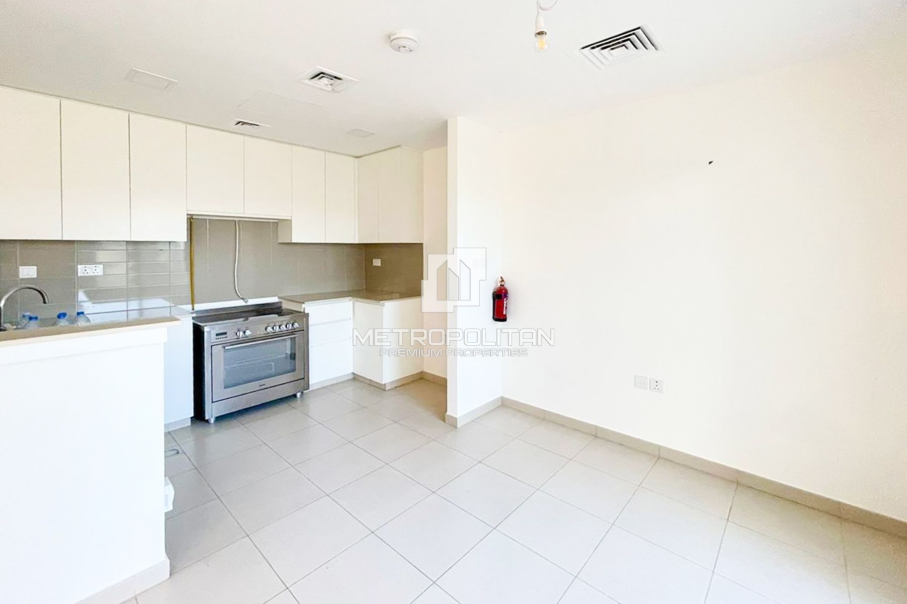 3-комнатный таунхаус на продажу в Town Square – MPS-44364 photo-1