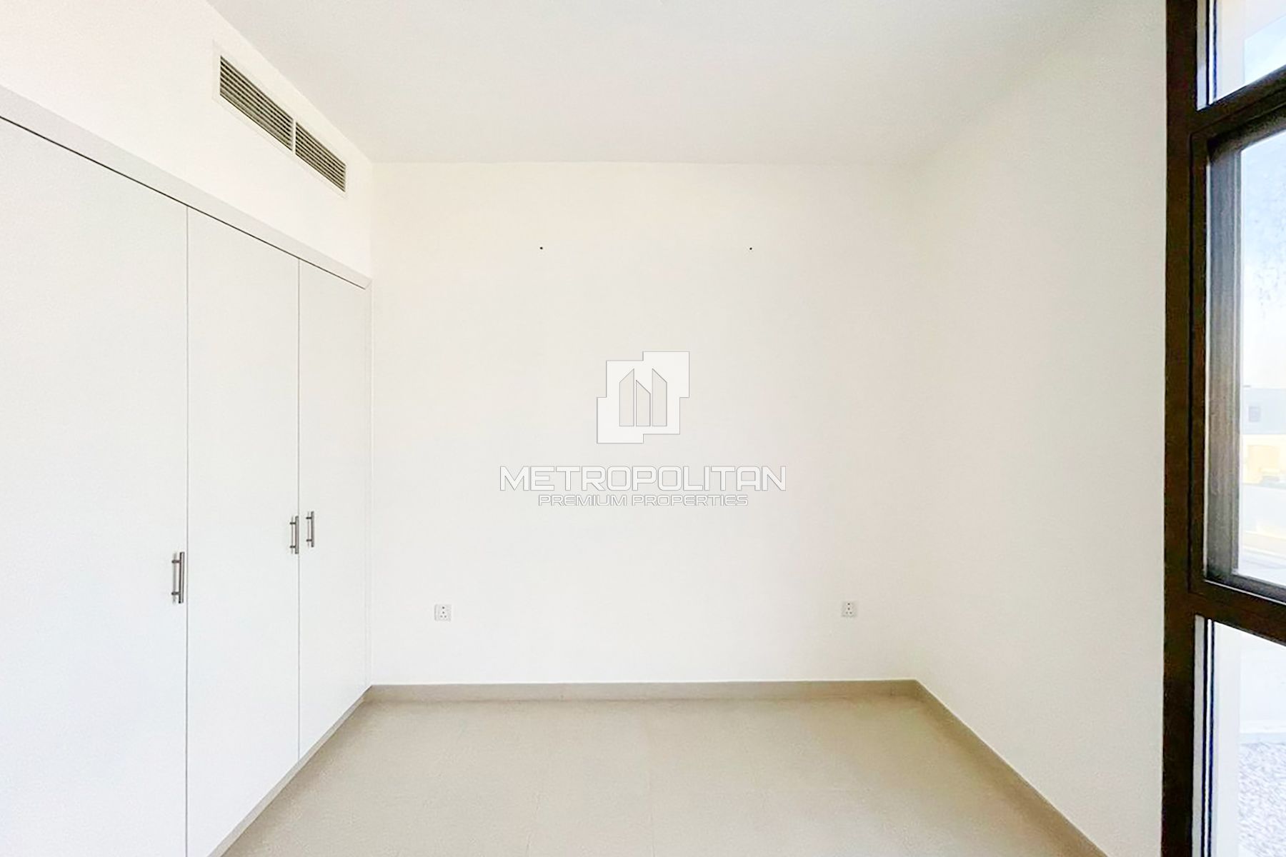 3-комнатный таунхаус на продажу в Town Square – MPS-44364 photo-4