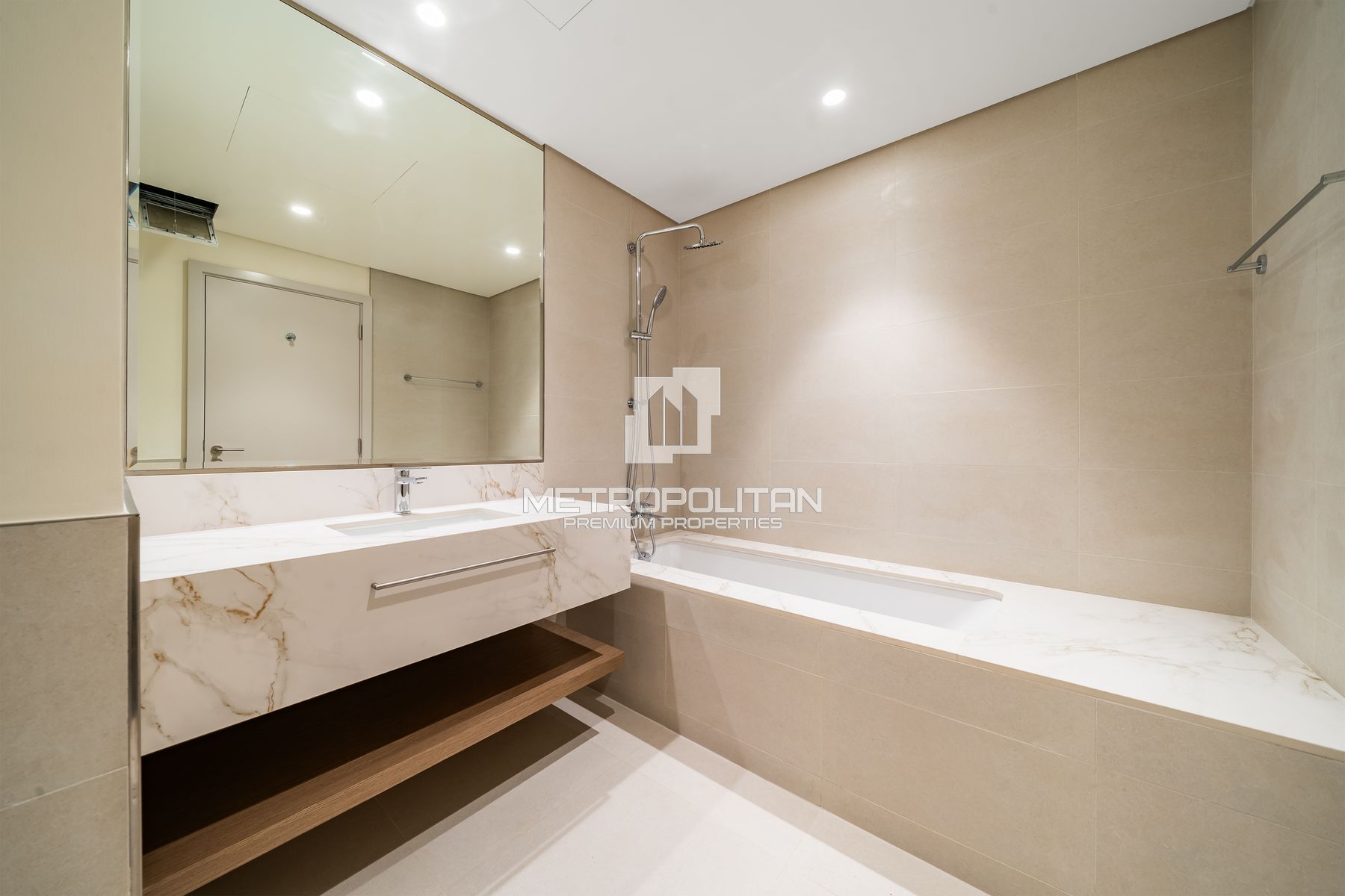 1BR Apartment for Sale in Dubai Harbour – MPS-44372 photo-24