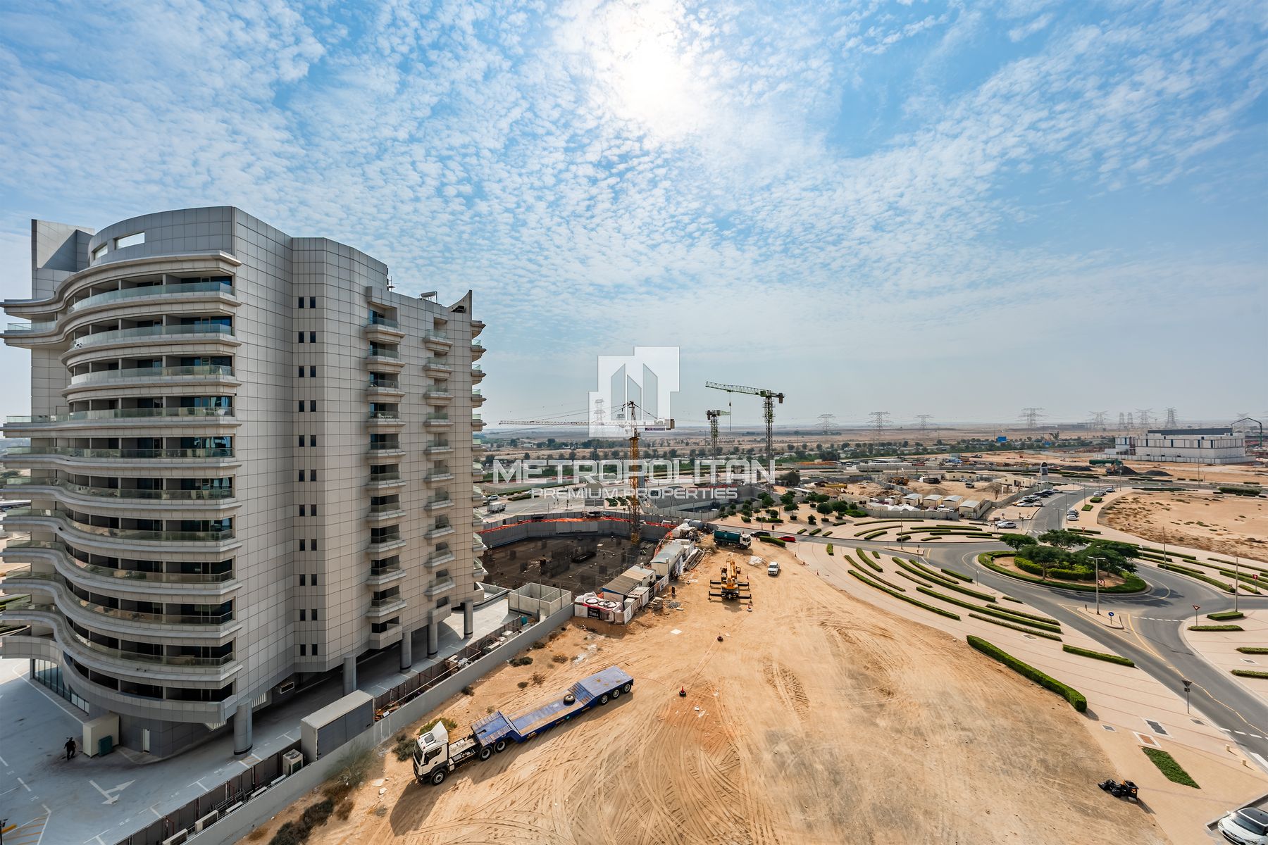 Vacant on Transfer|Fully Furnished| Closed Kitchen photo-4