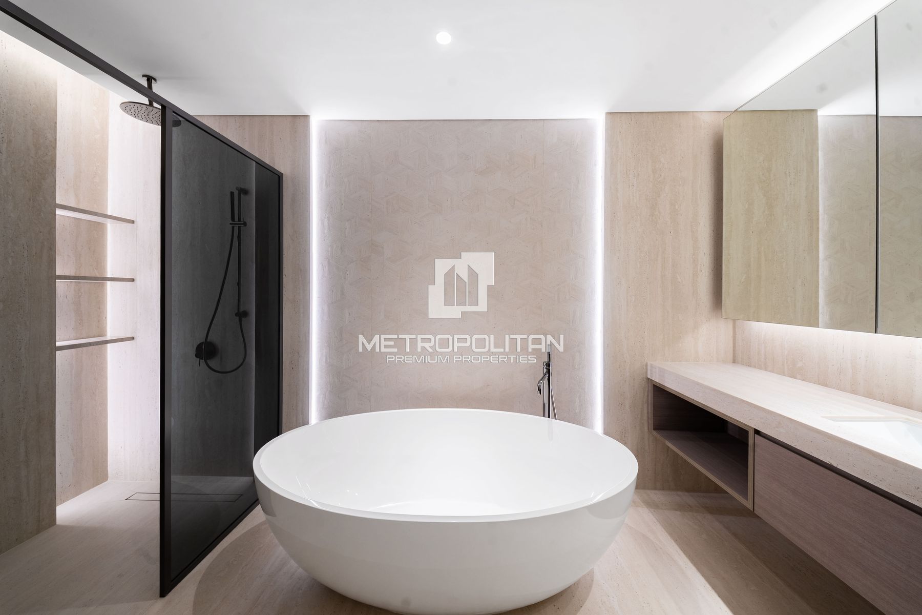 Luxurious Apartment | Prime Location | High ROI