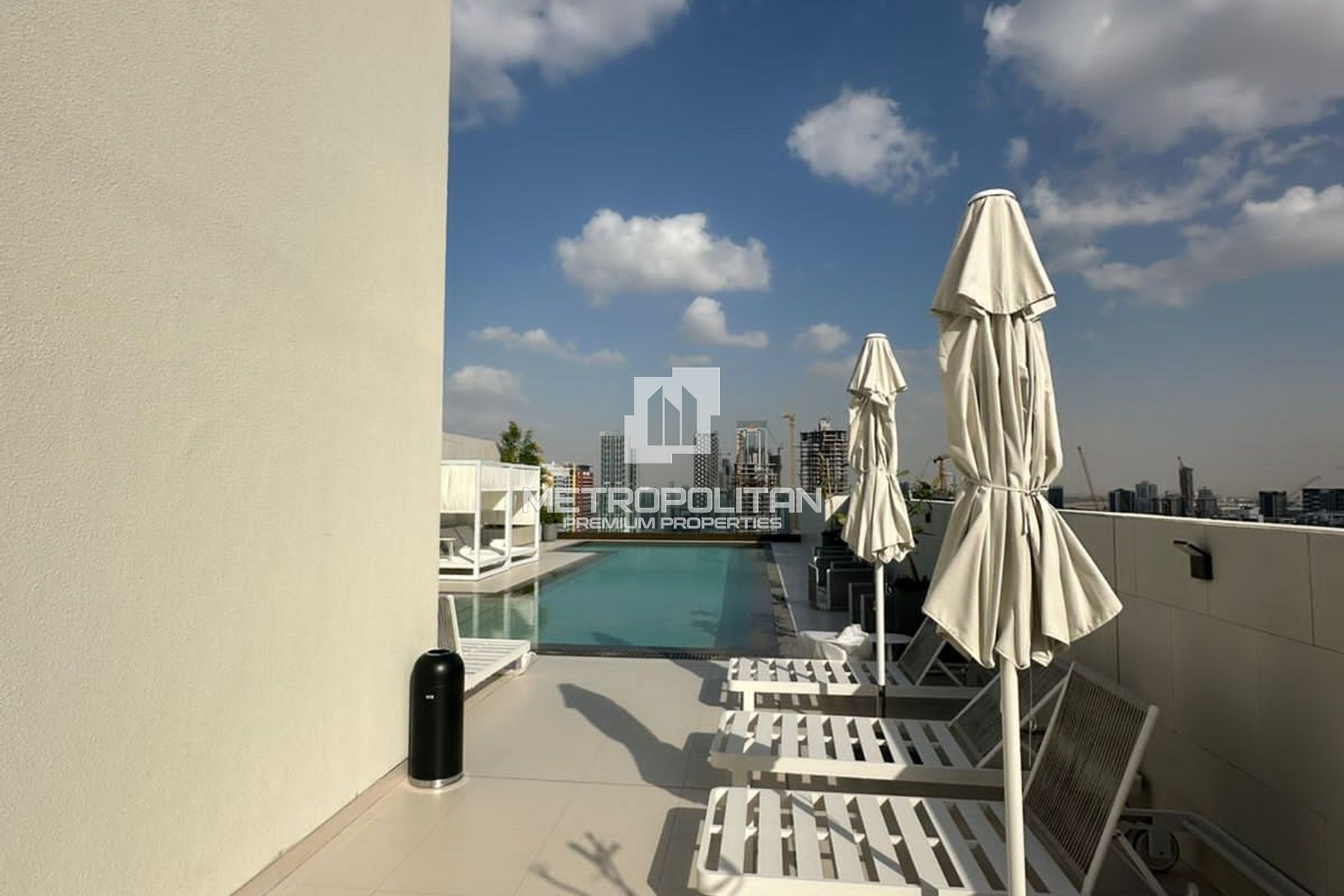 Corner Unit | Park Views | All En suite Bathrooms photo-9