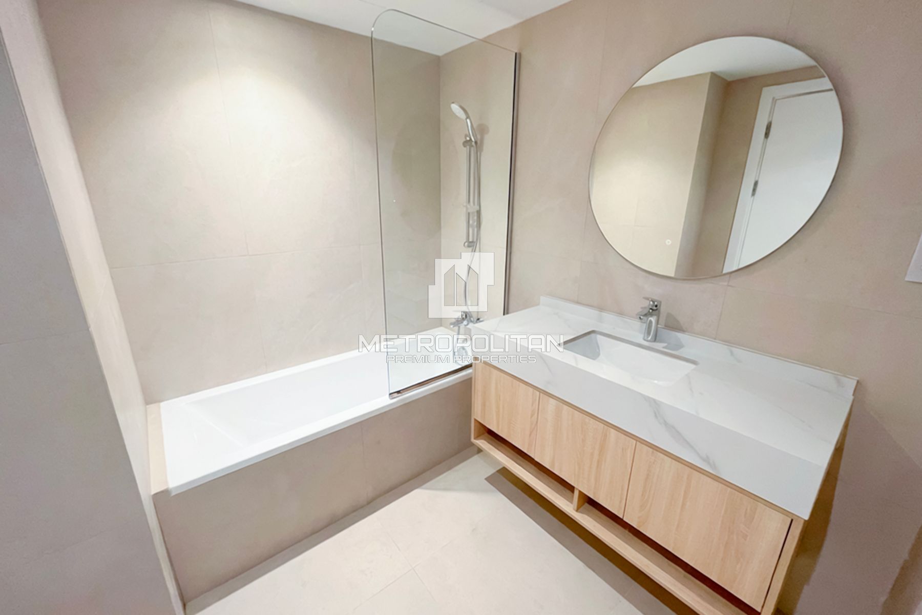 High Floor | Full Marina View | Renovated photo-14