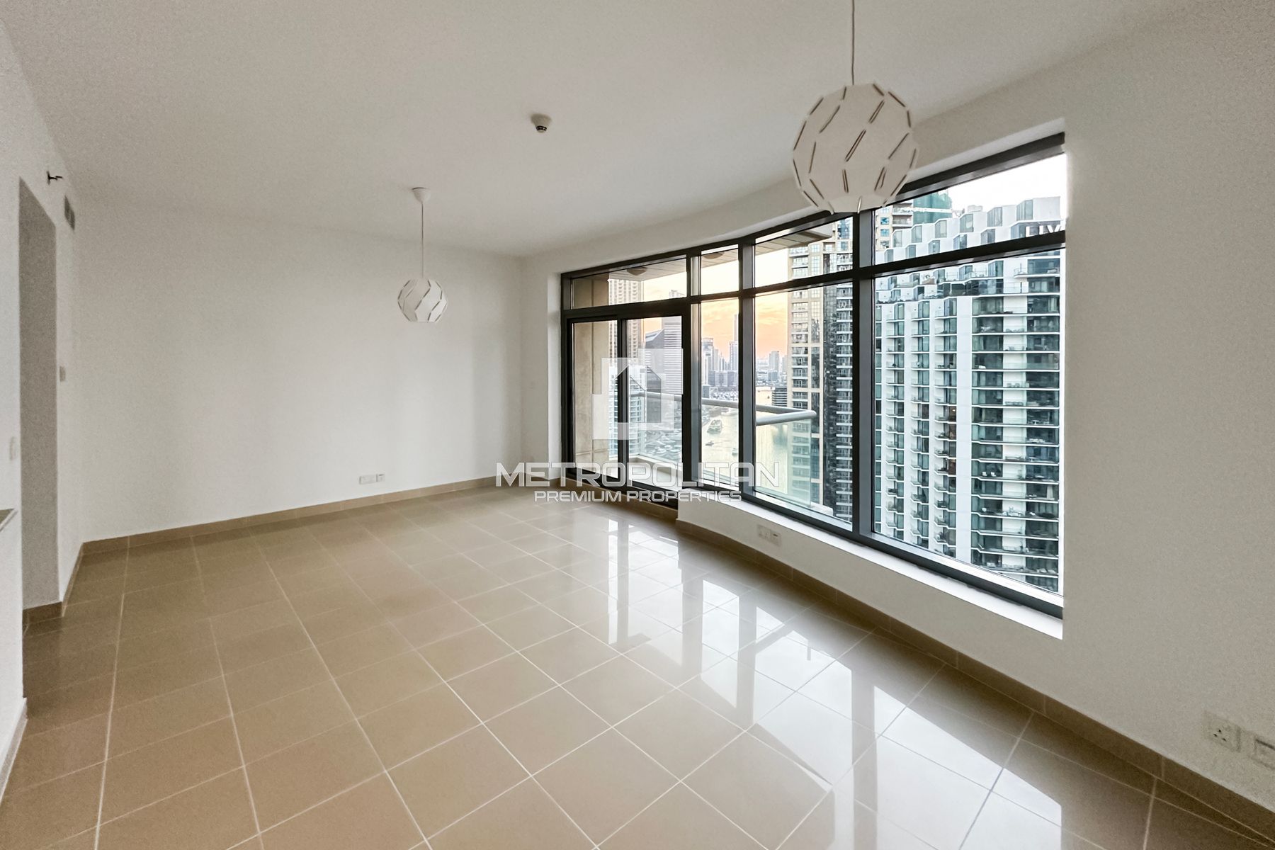 High Floor | Full Marina View | Renovated photo-2