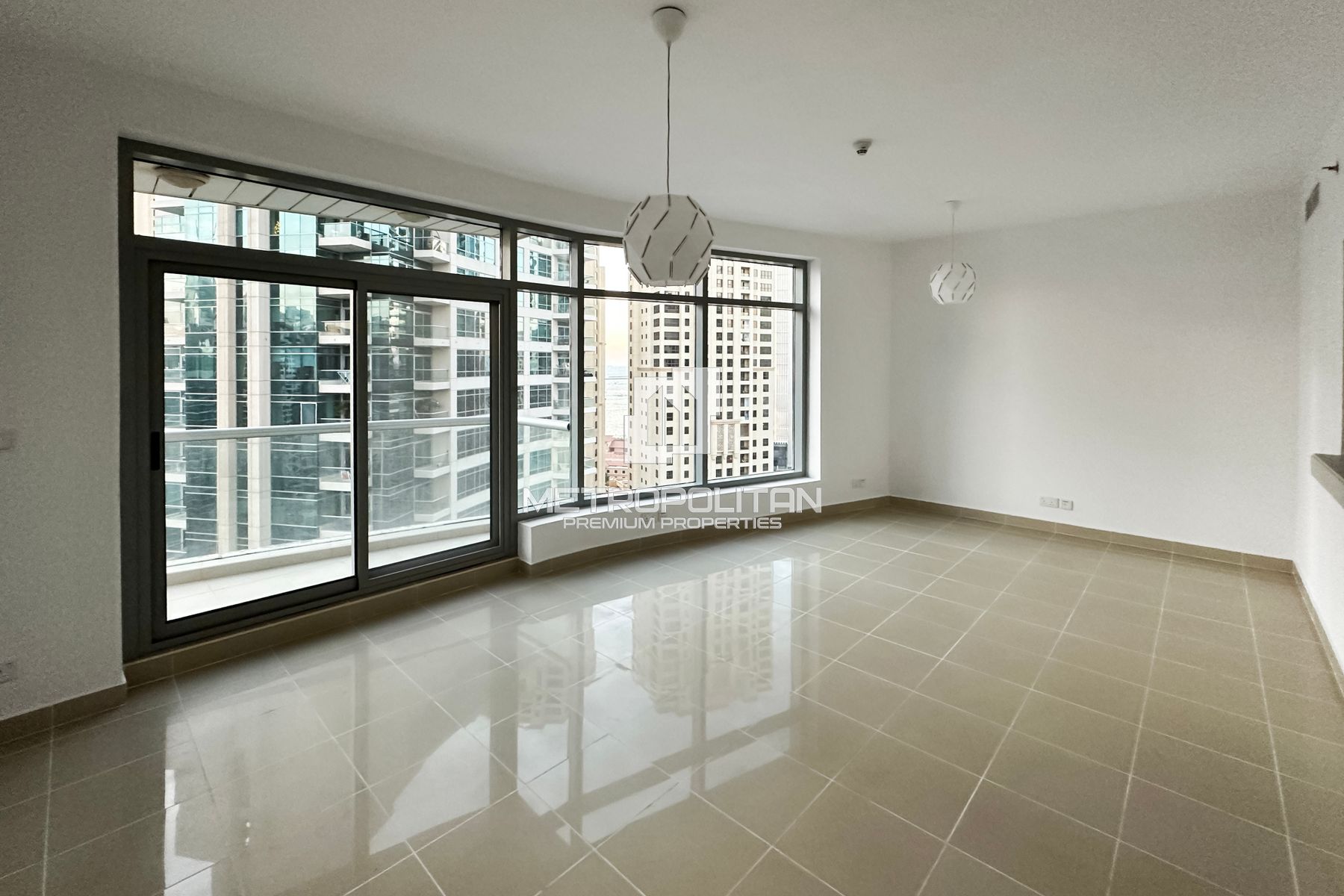 High Floor | Full Marina View | Renovated photo-3