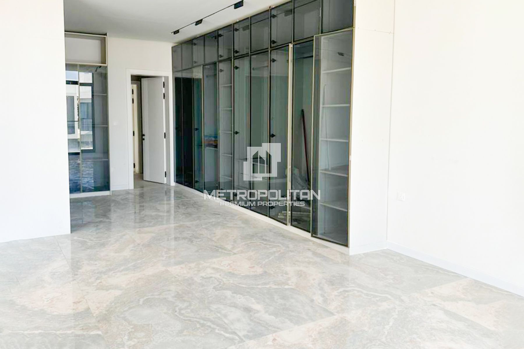 Ready to Move | Prime Location | Standalone photo-4