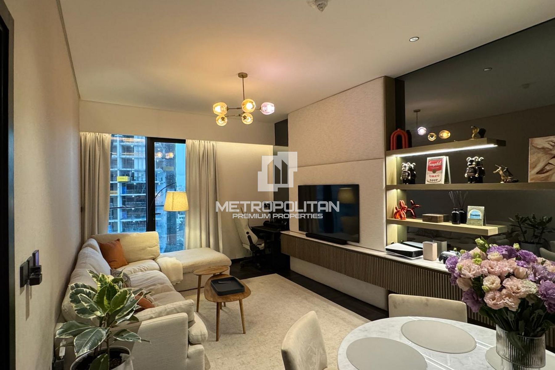 Fully Furnished | Prime Location| Pool View photo-0