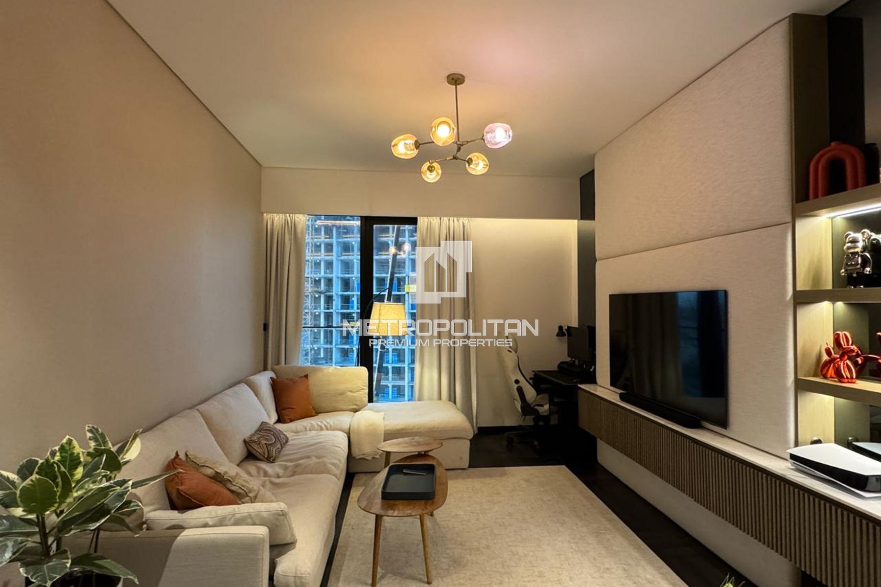 Fully Furnished | Prime Location| Pool View photo-1