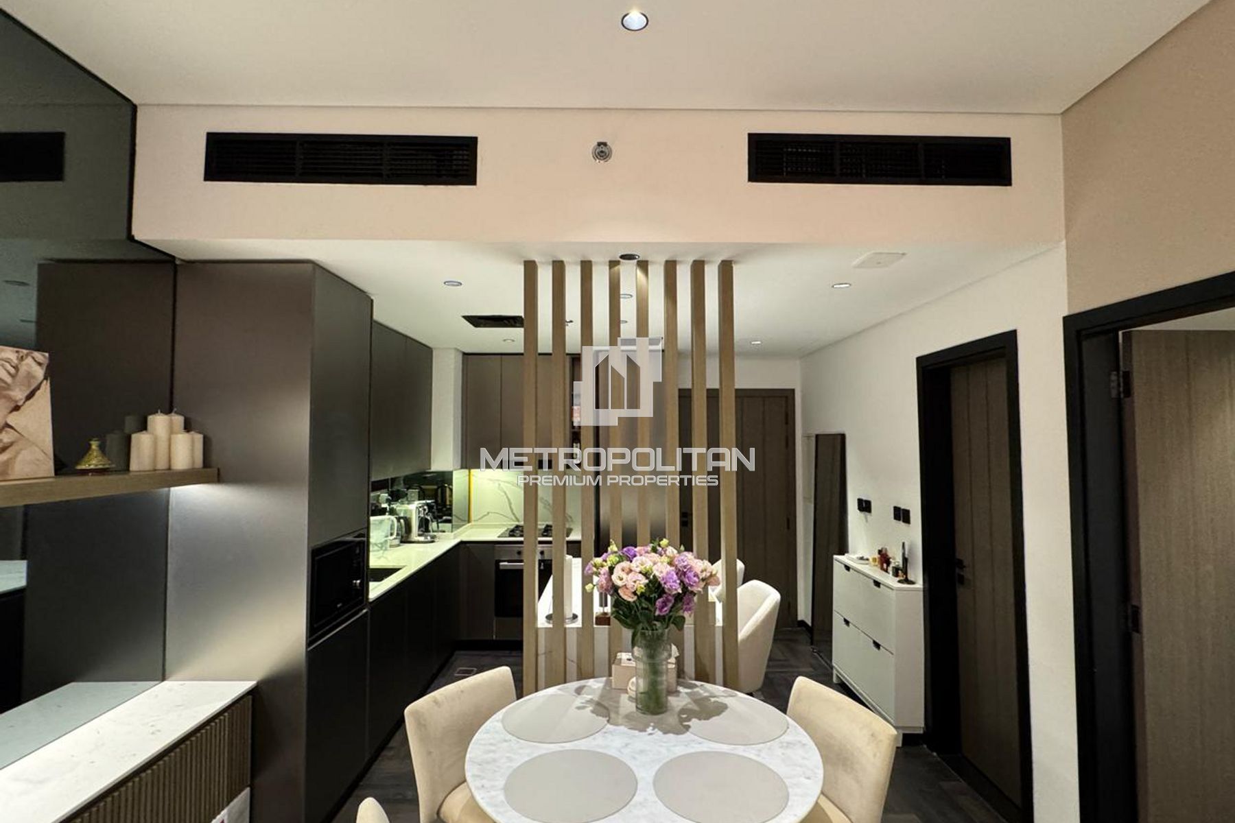 Fully Furnished | Prime Location| Pool View photo-8