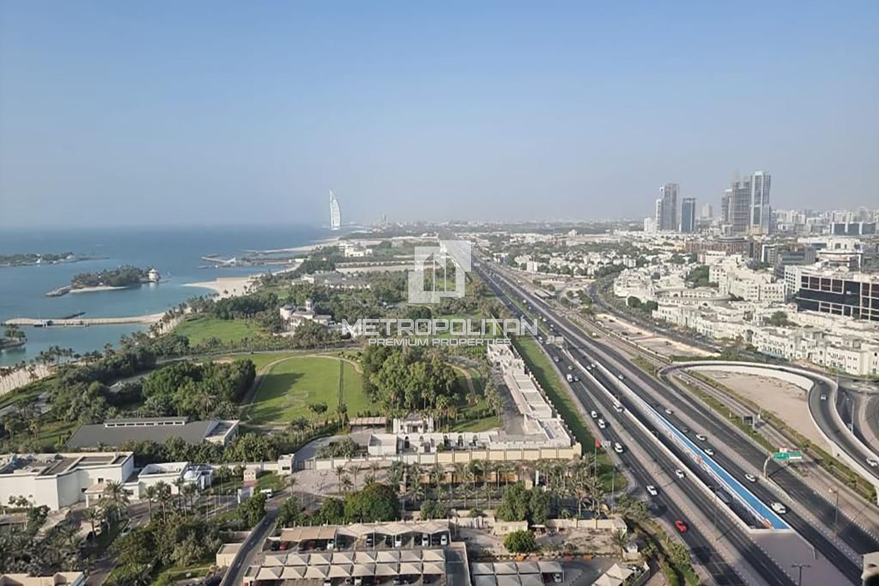 Image - Palm Beach Towers 3, Palm Jumeirah, Dubai | Project - Apartment