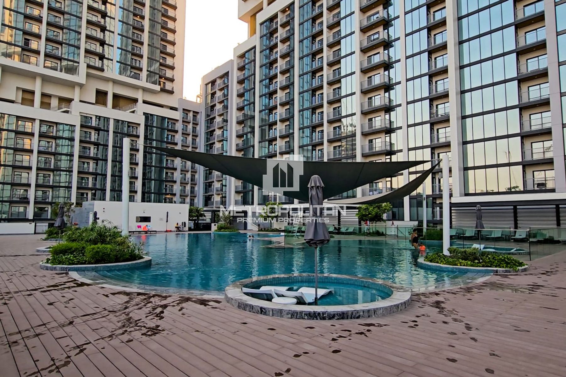 Image - The Crest Tower B, Mohammed Bin Rashid City, Dubai | Project - Apartment