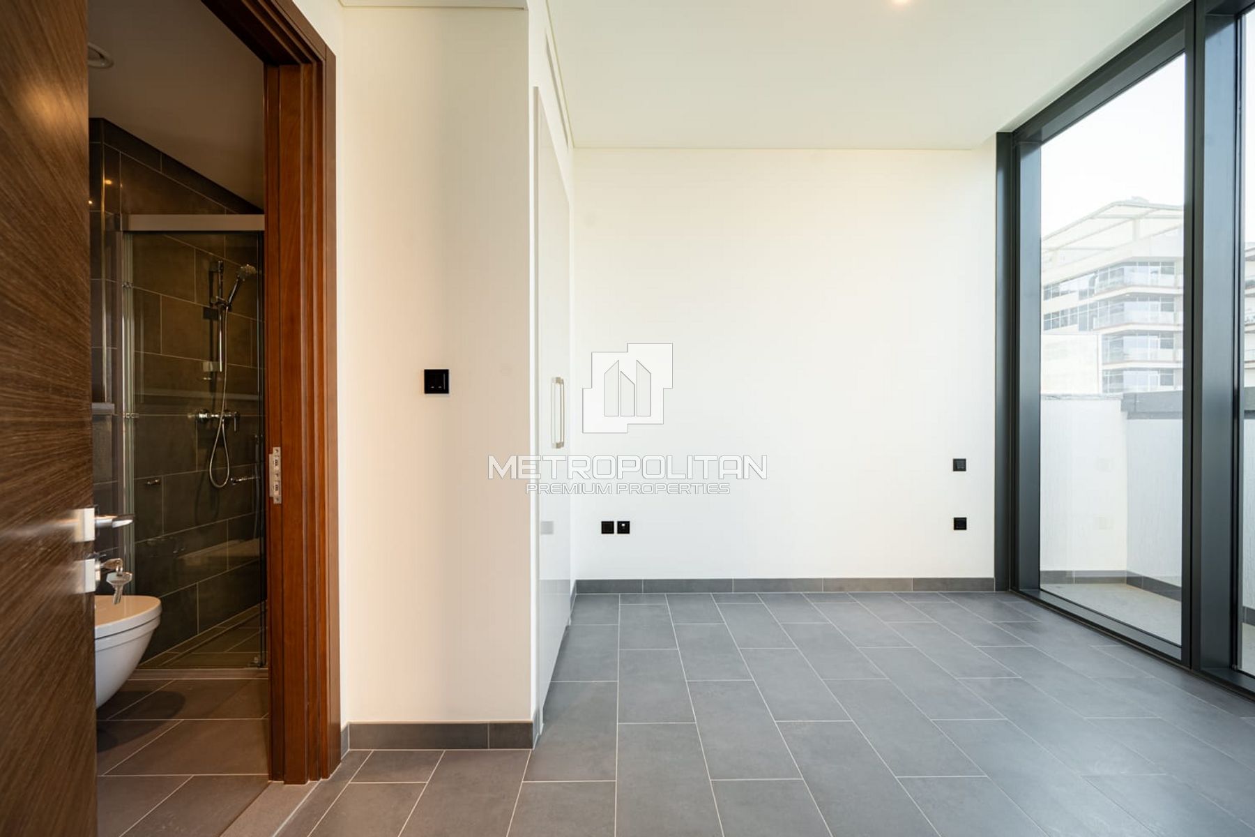 Image - The Crest Tower B, Mohammed Bin Rashid City, Dubai | Project - Apartment