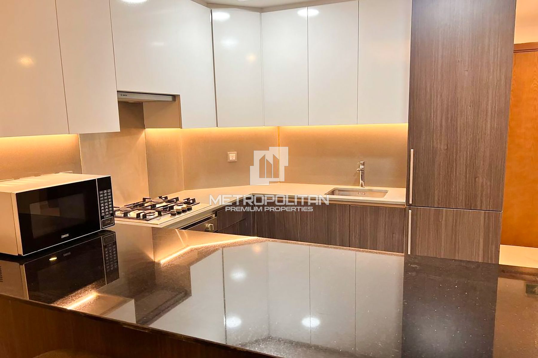 Image - Azizi Mina, Palm Jumeirah, Dubai | Project - Apartment