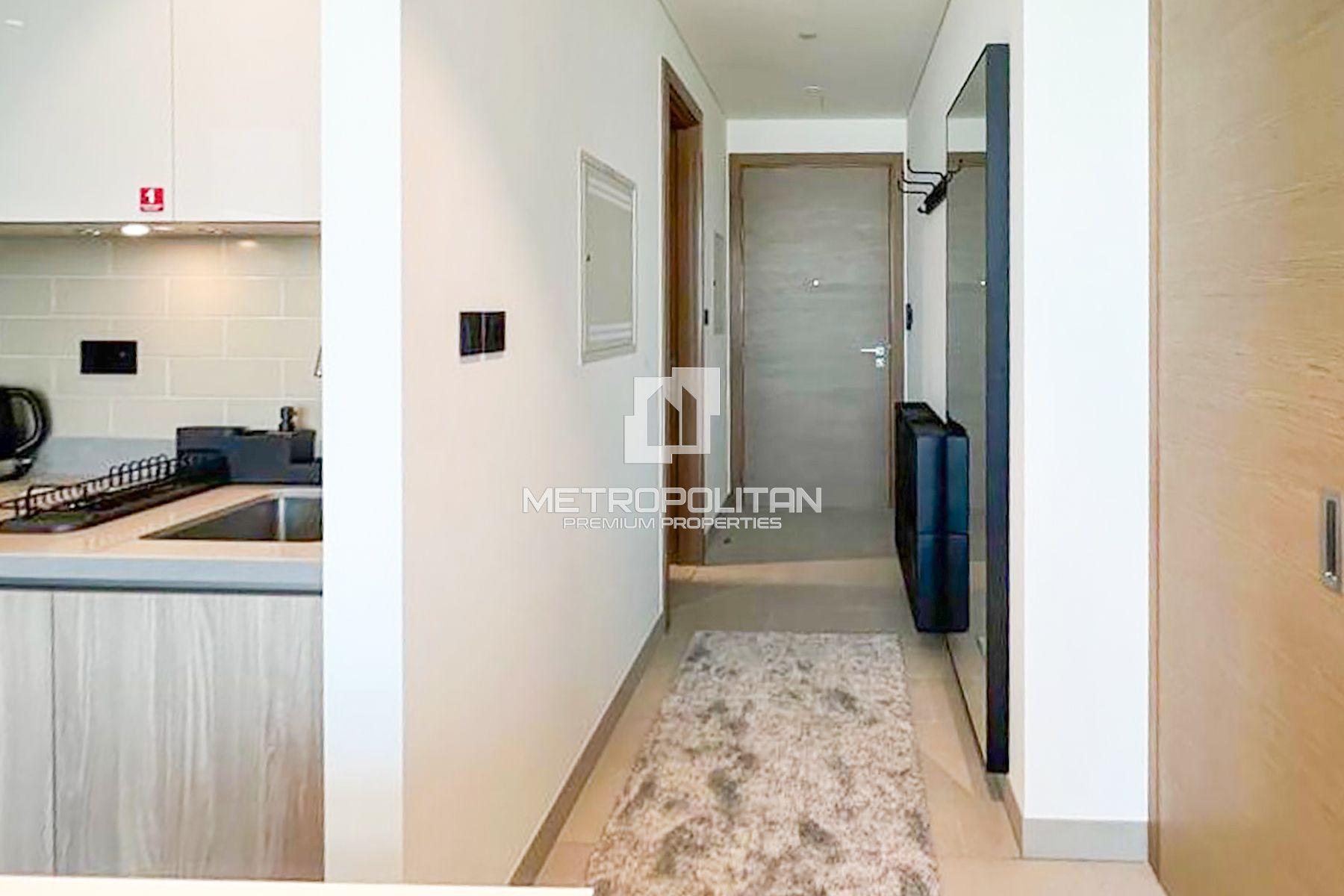 High Floor | Minimal Design | Market Value photo-4