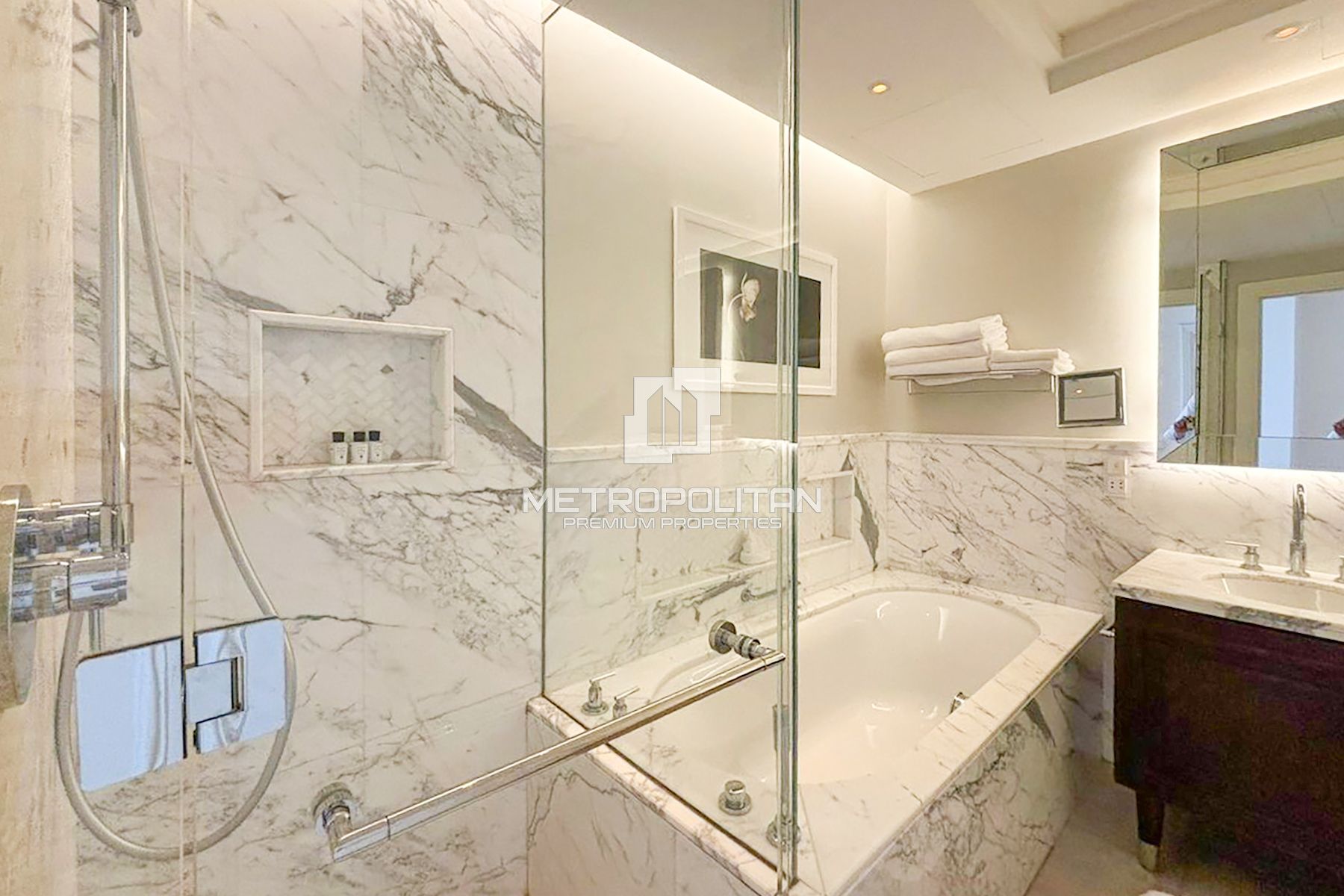 VACANT | Spacious Layout | Branded Residences photo-11