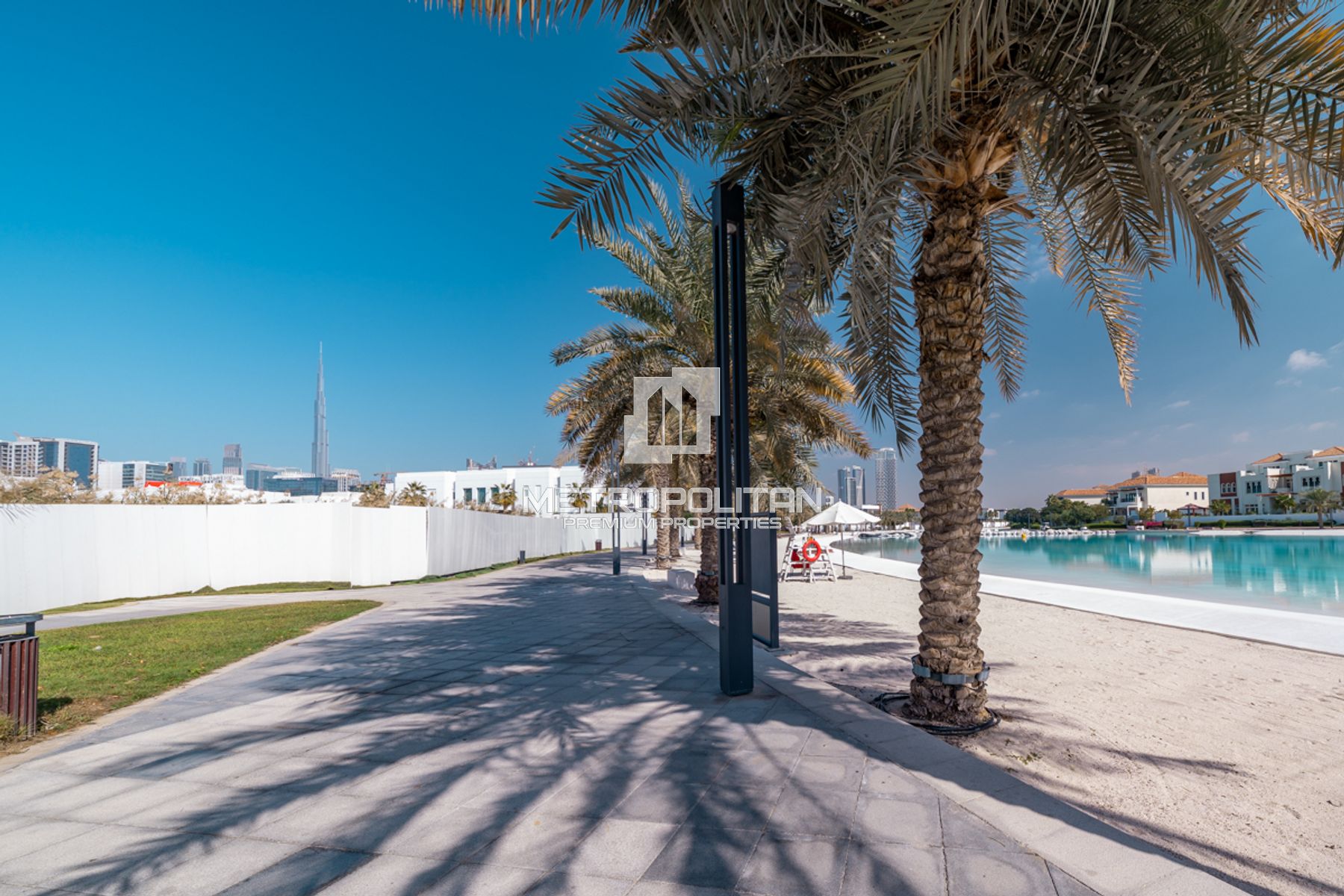 Prime Lagoon-Front Plot | Huge Layout | Luxurious photo-3