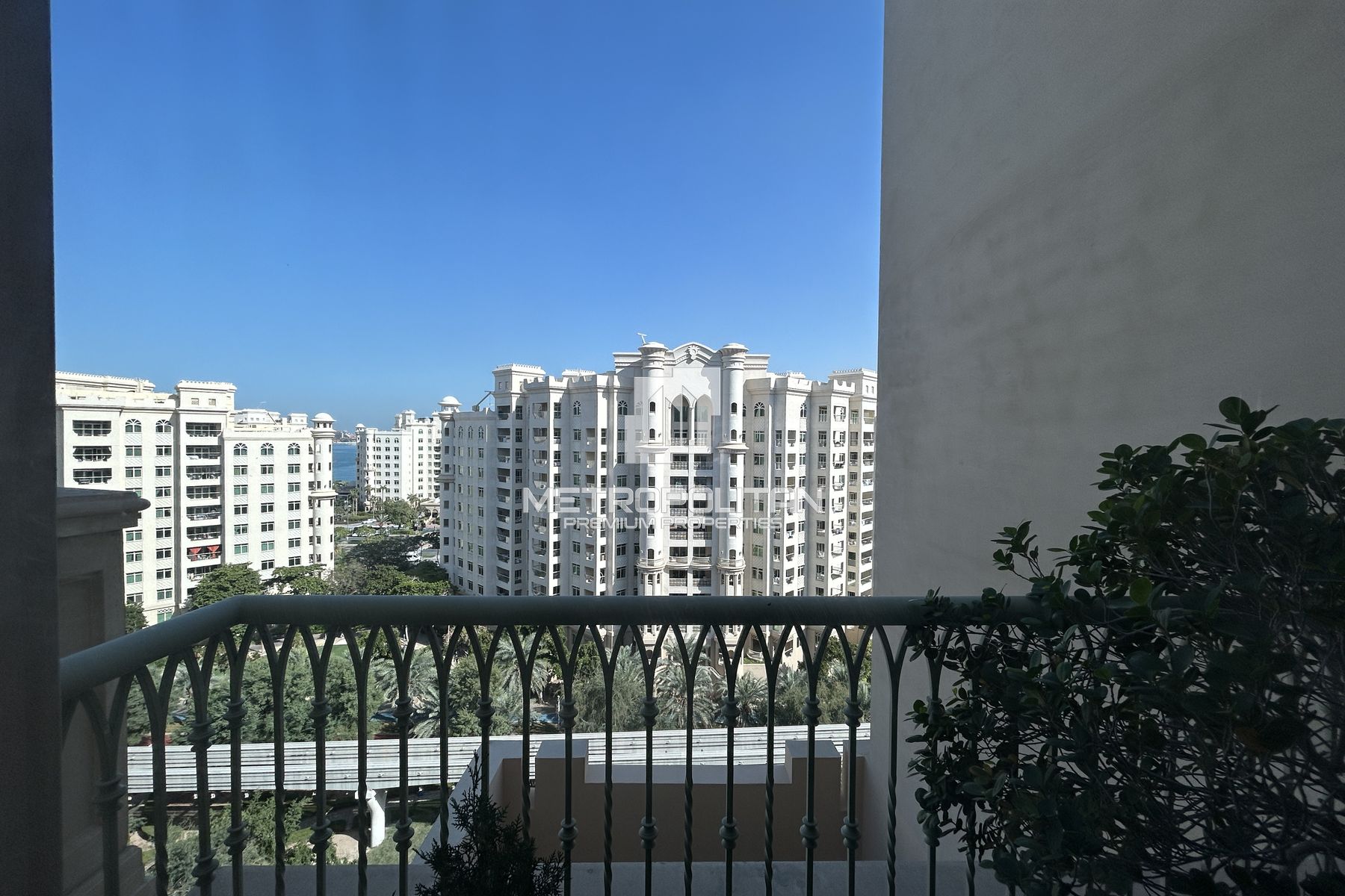 3BR Duplex PH | Unfurnished | Motivated Seller
