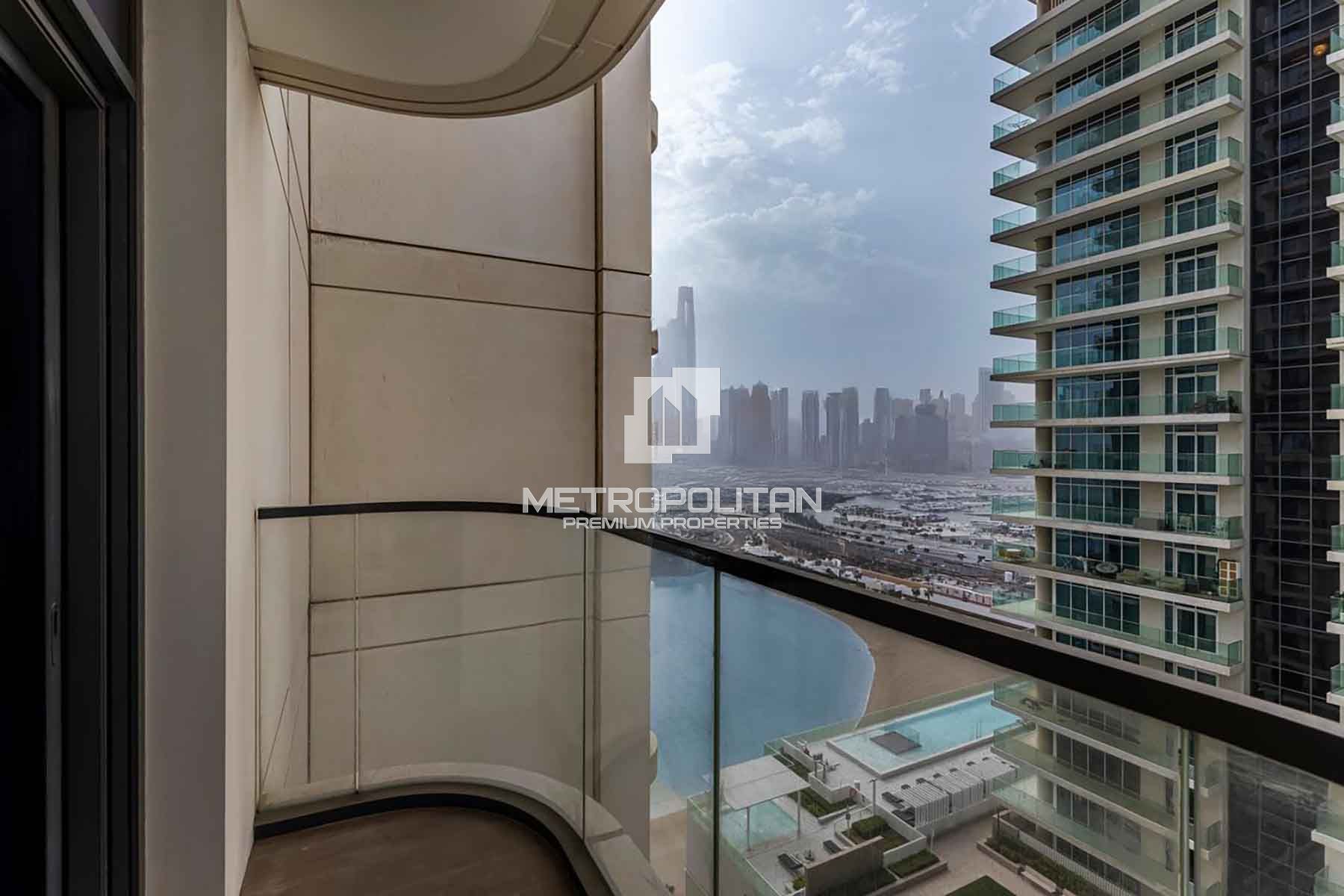 Palm and Marina View I Vacant I Furnished By Emaar photo-2