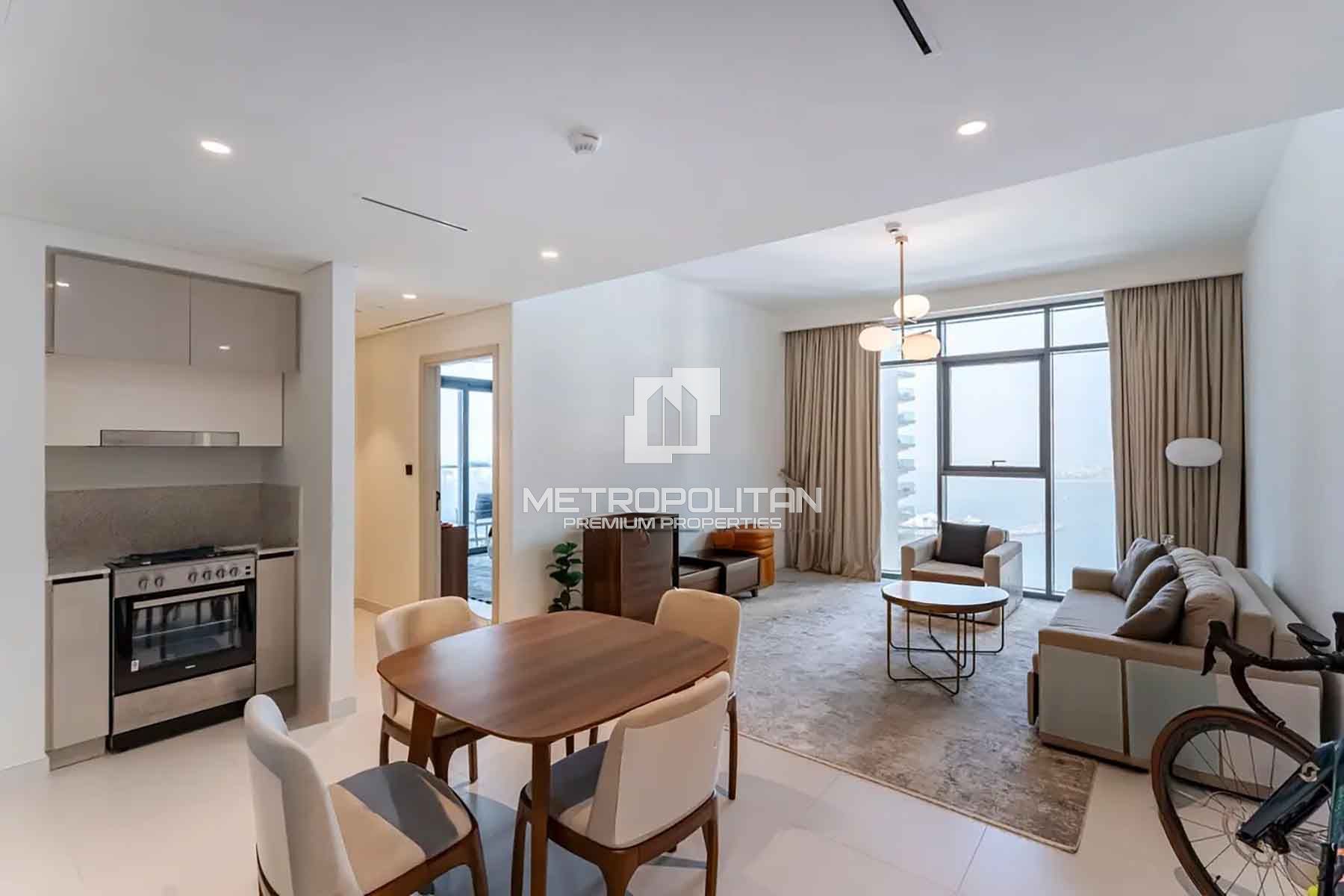 Palm and Marina View I Vacant I Furnished By Emaar photo-6