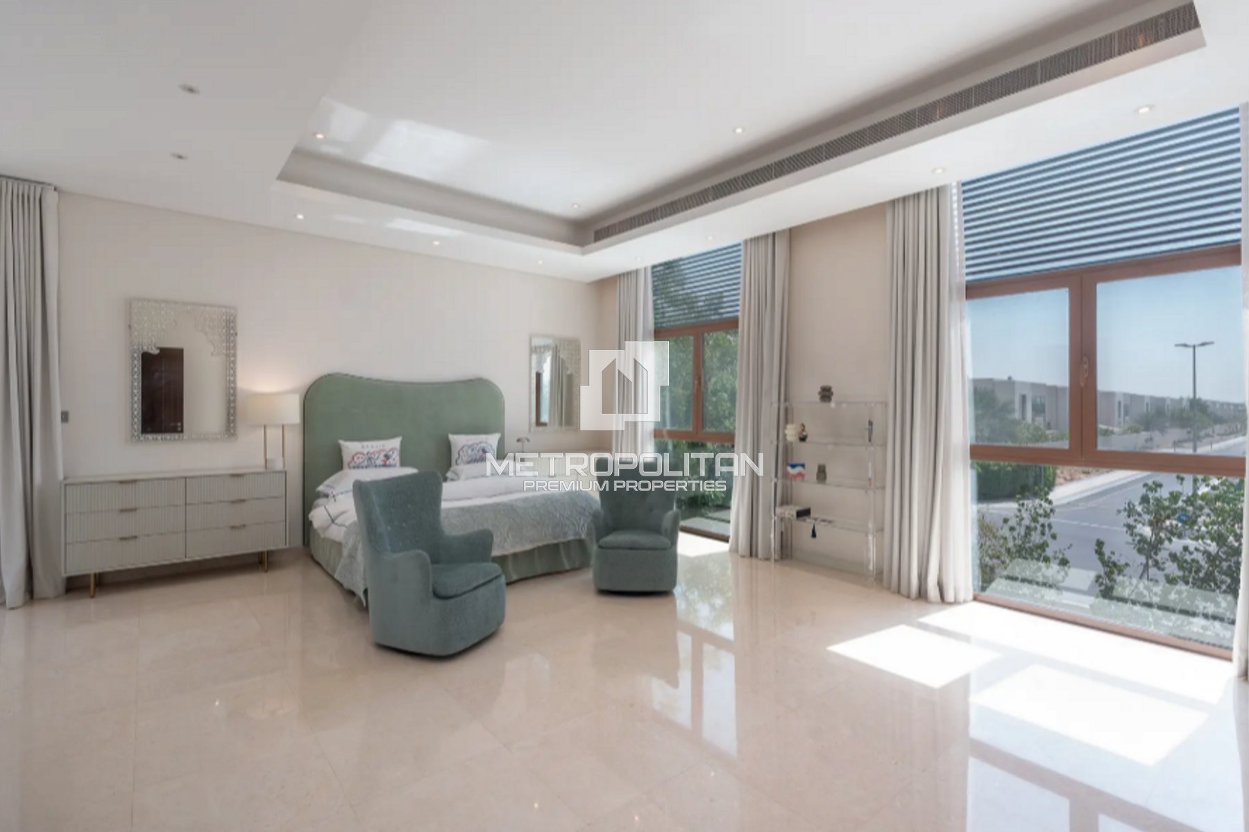 Fully Upgraded | Fully Furnished | Swimming Pool photo-11