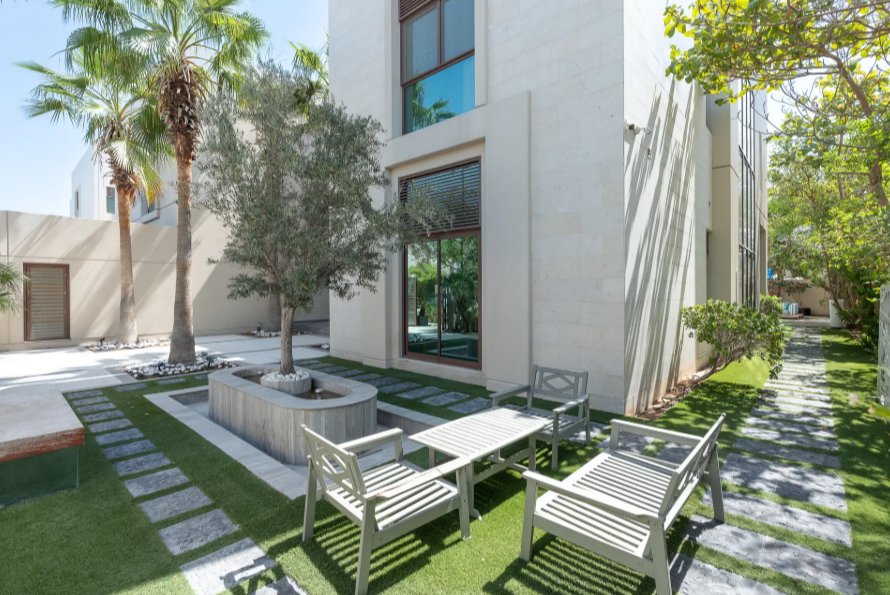 Fully Upgraded | Fully Furnished | Swimming Pool photo-23