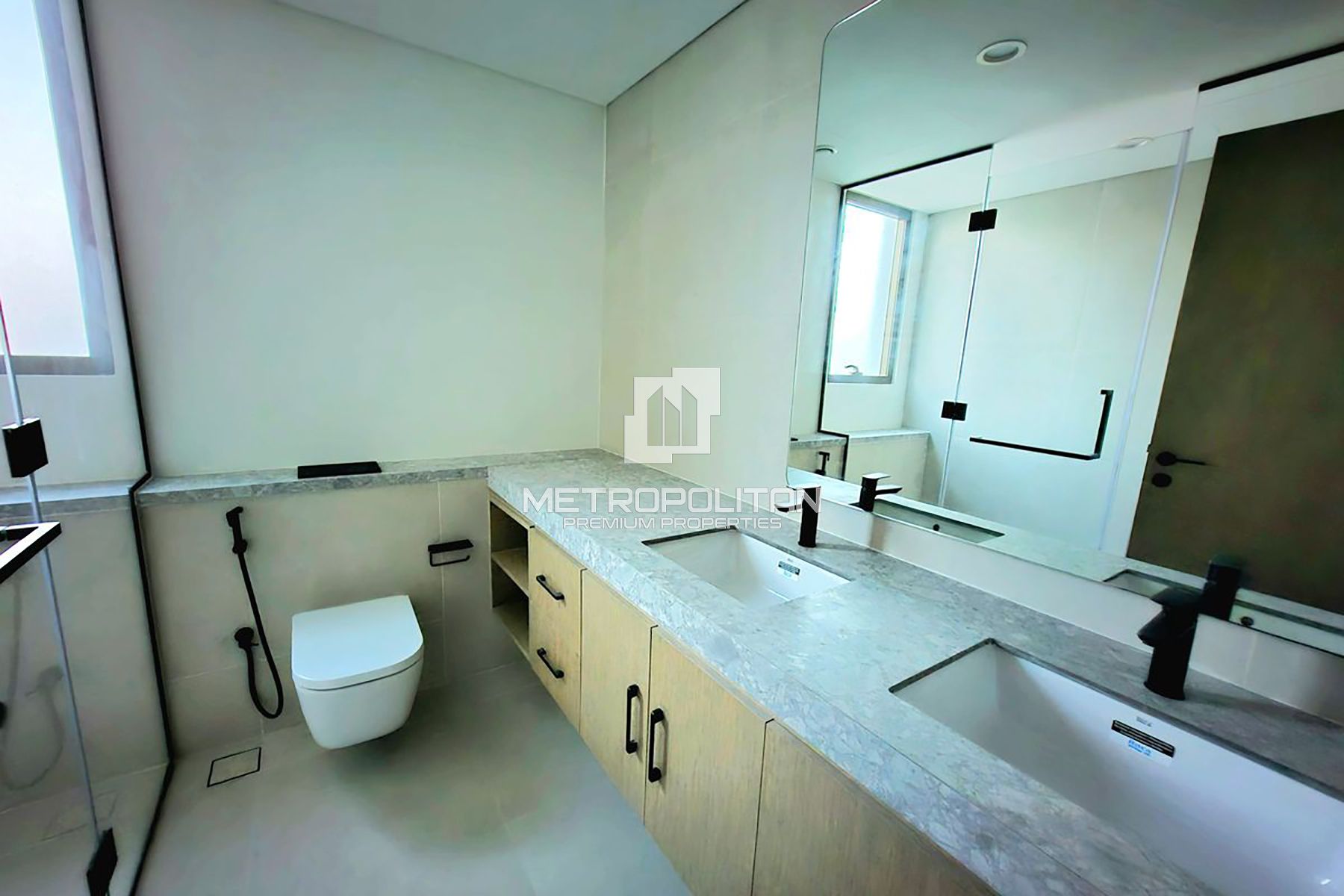 Large Corner Plot | Brand New | Ready to Move in photo-11