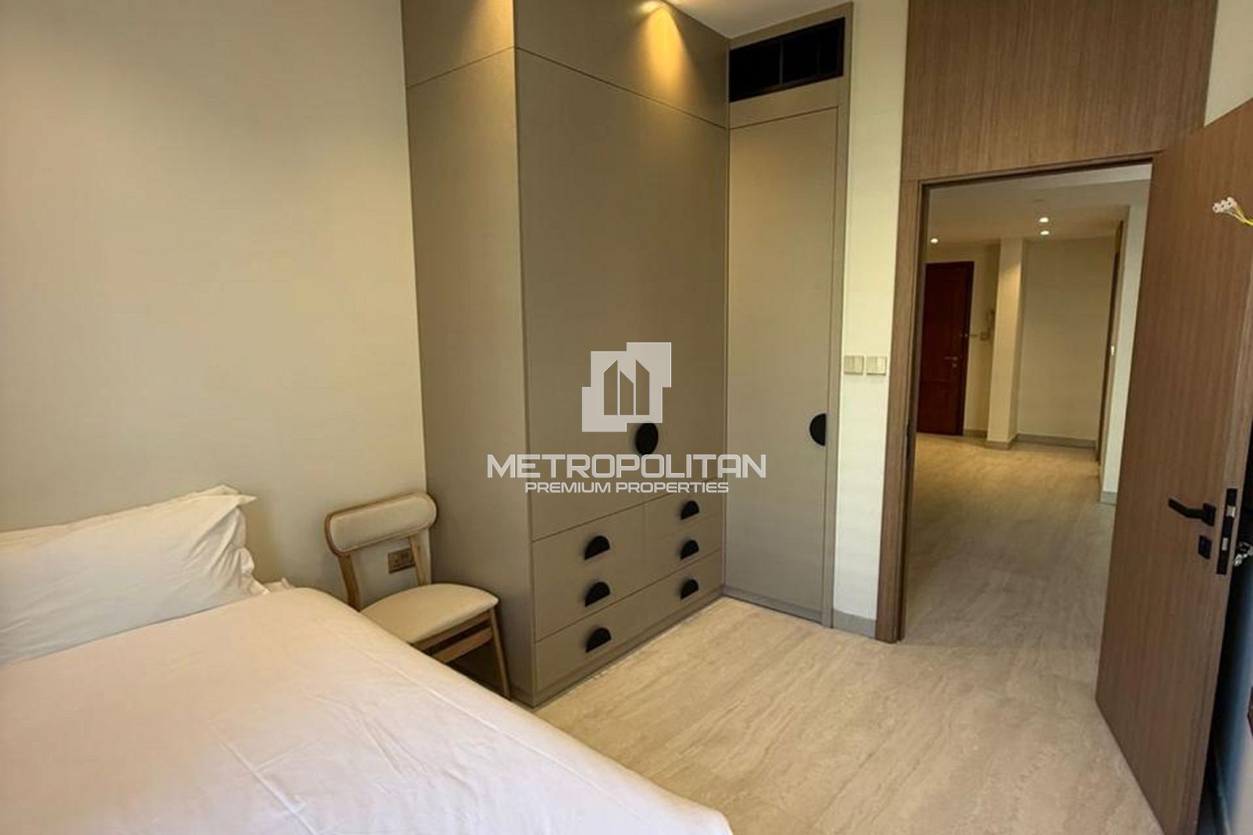 Fully Upgraded 2 Bedrooms | Furnished | Ideal ROI photo-11