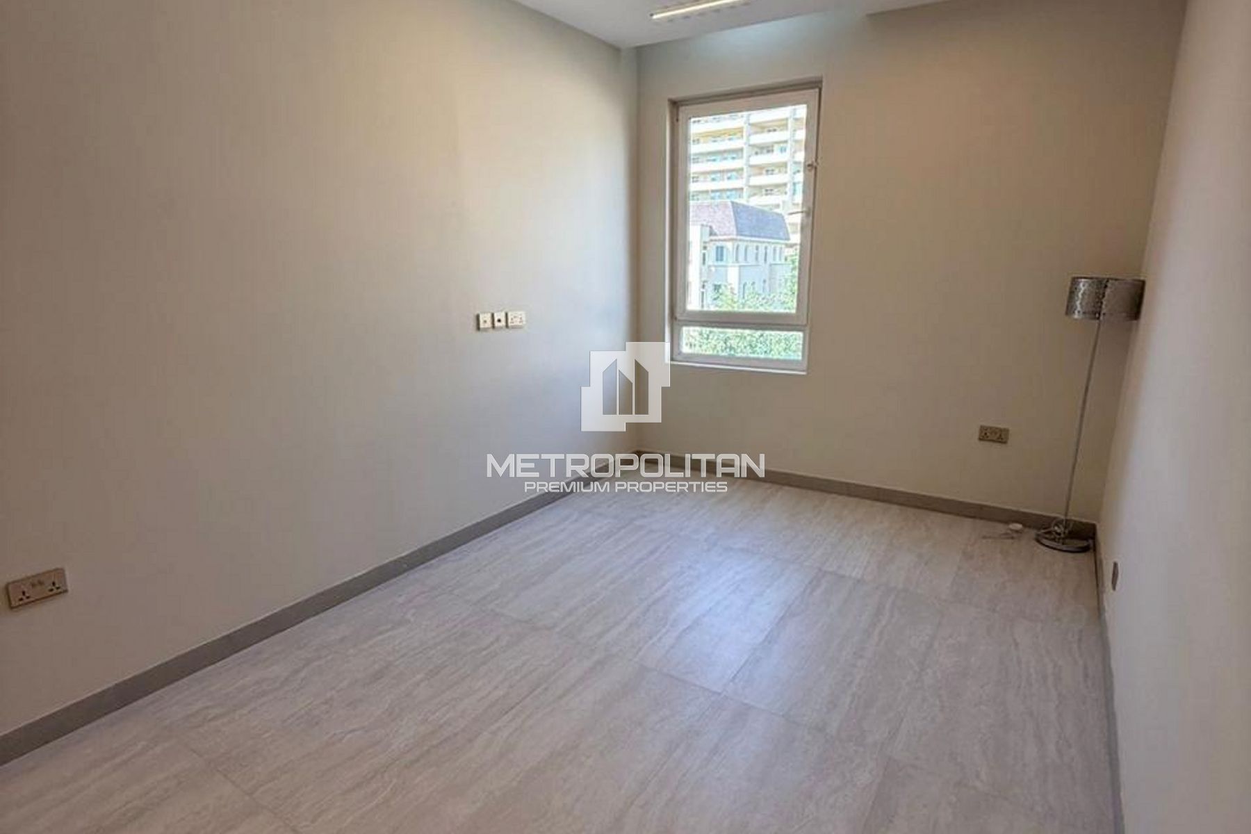 Fully Upgraded 2 Bedrooms | Furnished | Ideal ROI photo-14