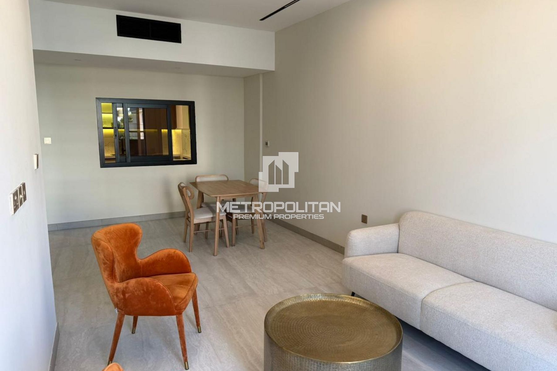 Fully Upgraded 2 Bedrooms | Furnished | Ideal ROI photo-2