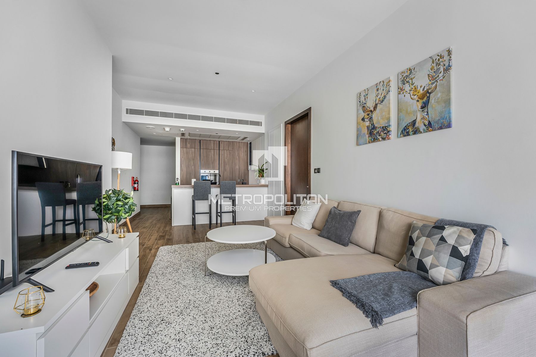 High Floor | Upgraded Unit | Spacious 1 Bed