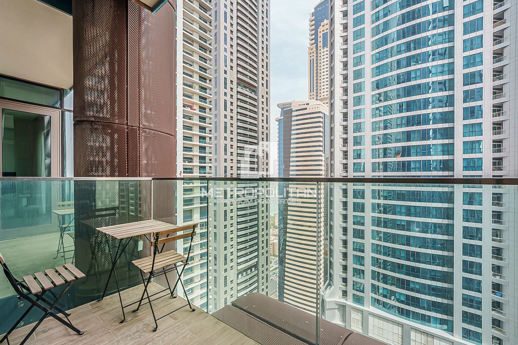 High Floor | Upgraded Unit | Spacious 1 Bed photo-6