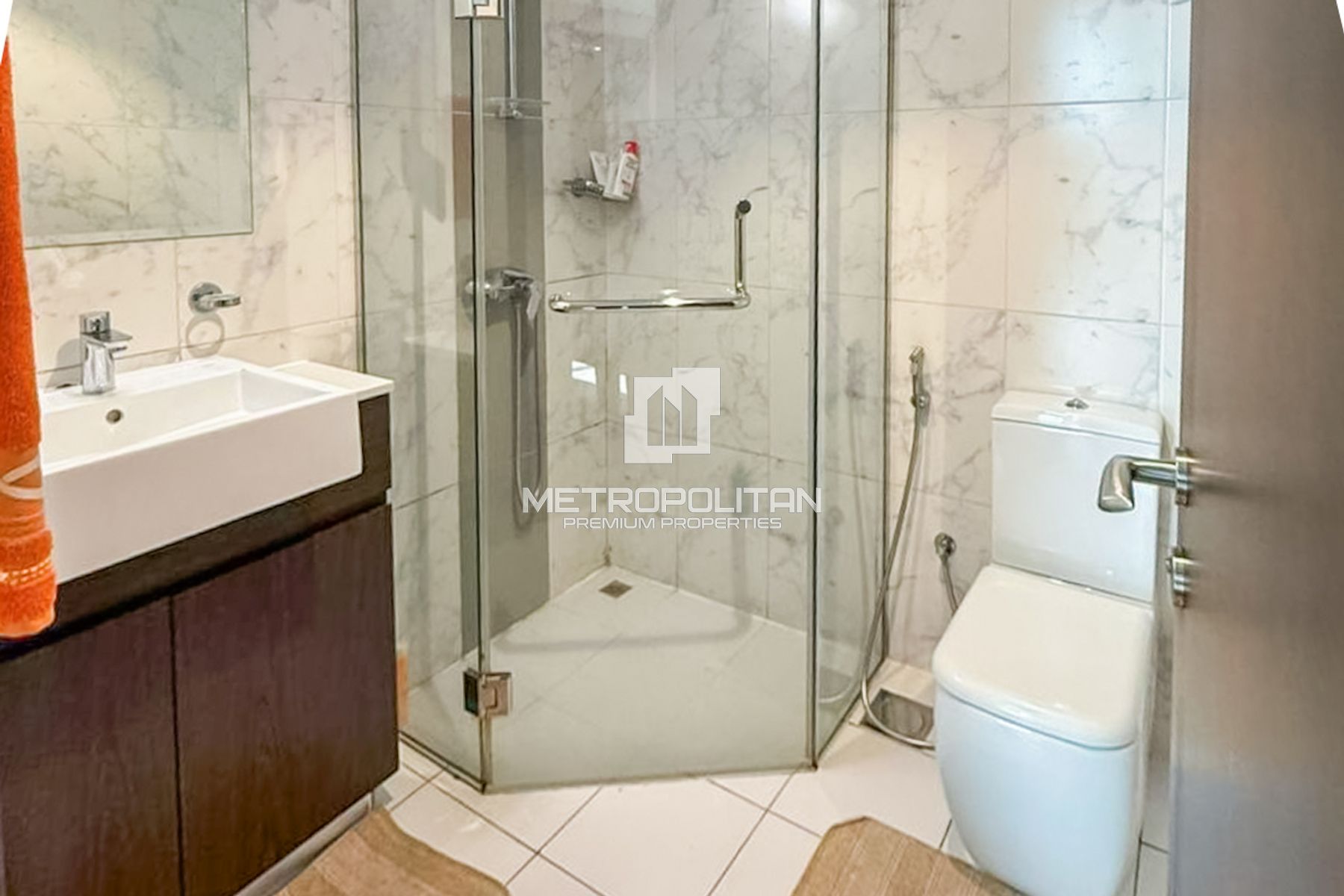 Upgraded | Large Layout | Vacant | Maids Room photo-4