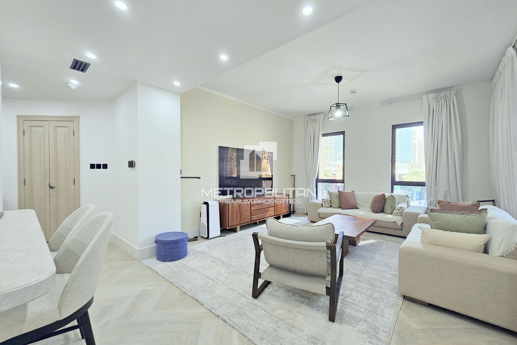 Full  Burj Views| Study Room| Fully Upgraded| VOT