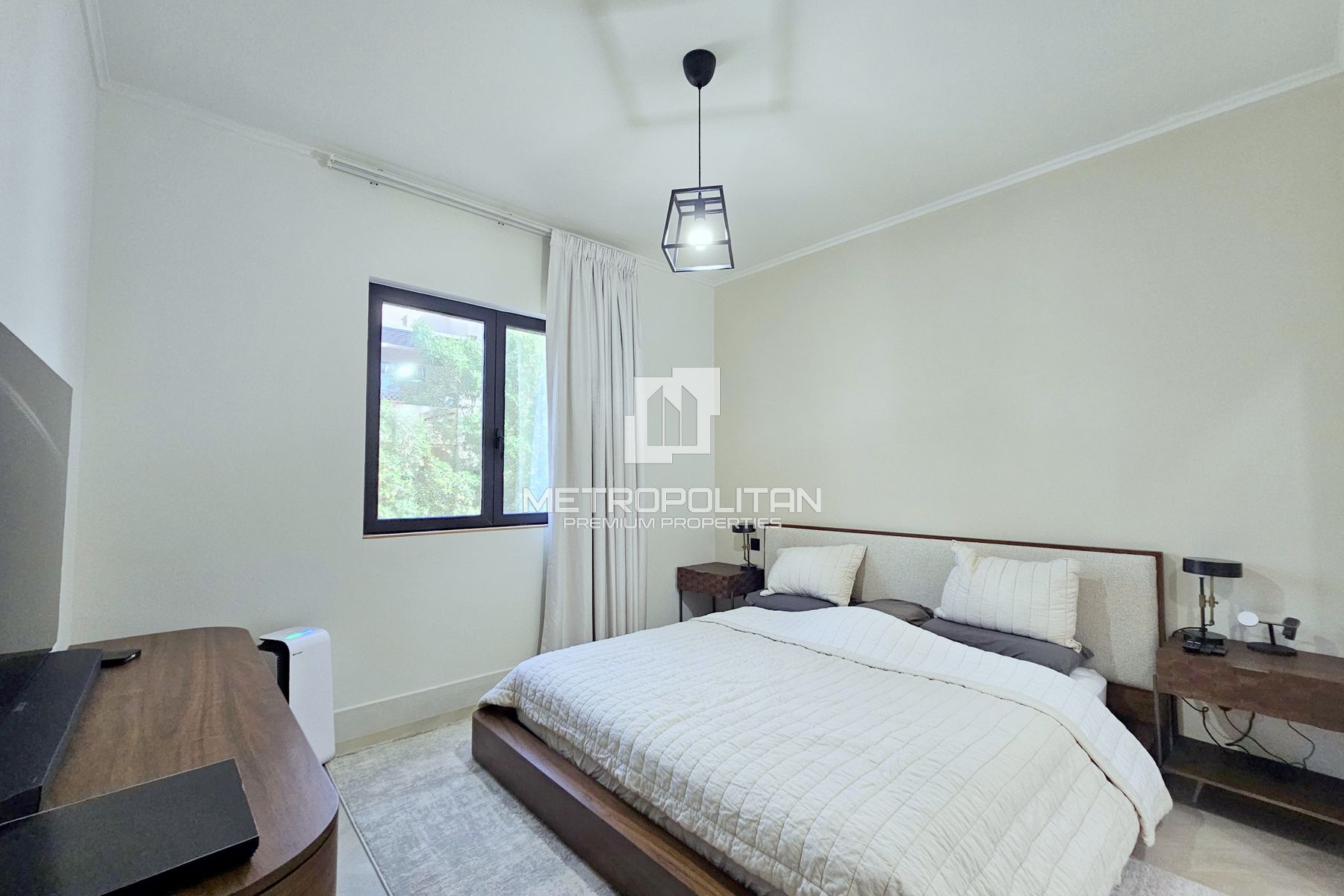 Full  Burj Views| Study Room| Fully Upgraded| VOT photo-5