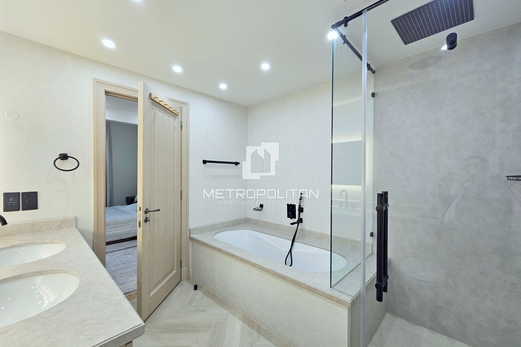 Full  Burj Views| Study Room| Fully Upgraded| VOT photo-10