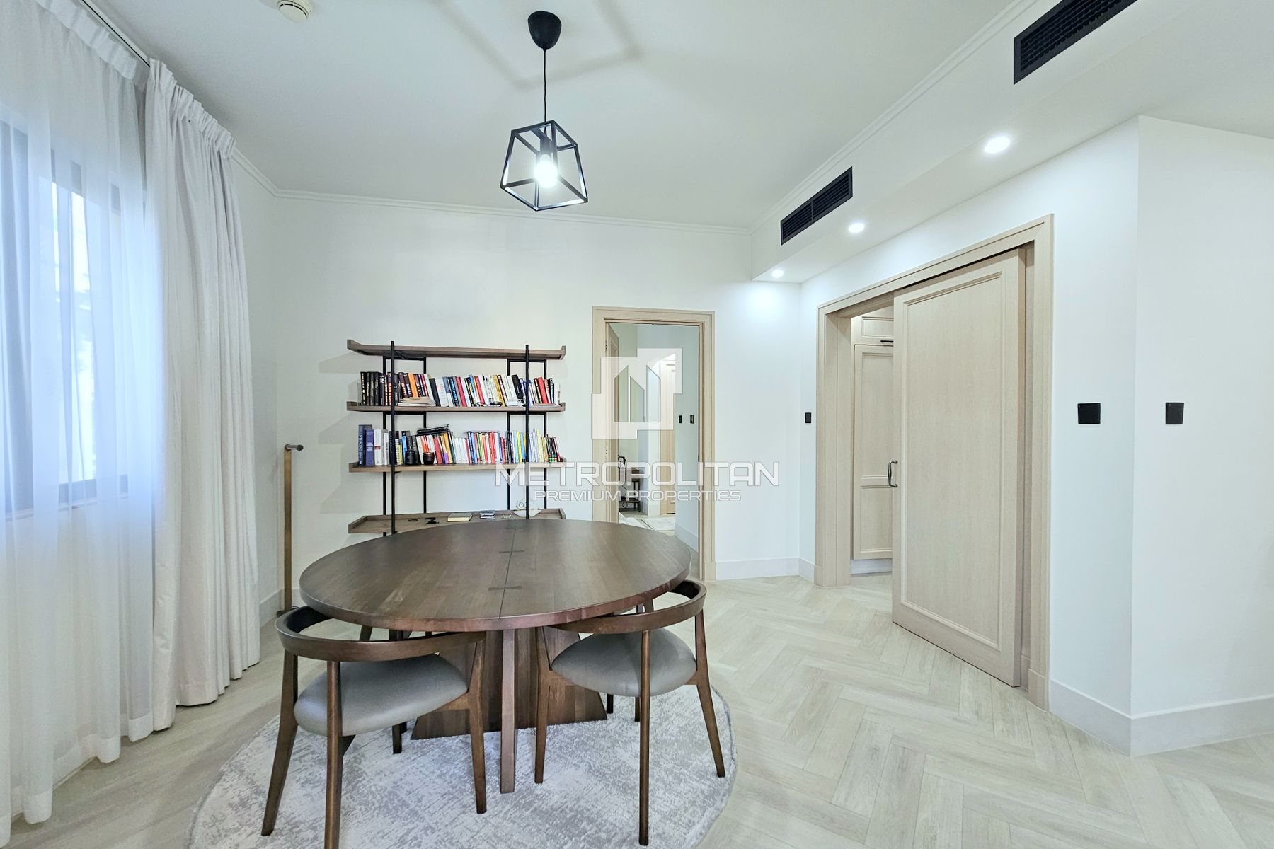 Full  Burj Views| Study Room| Fully Upgraded| VOT photo-13