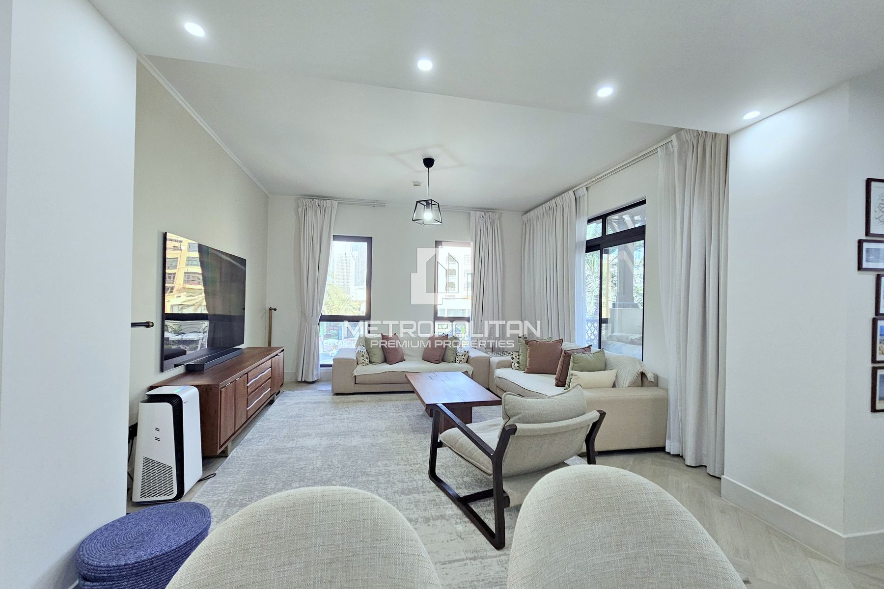 Full  Burj Views| Study Room| Fully Upgraded| VOT photo-17