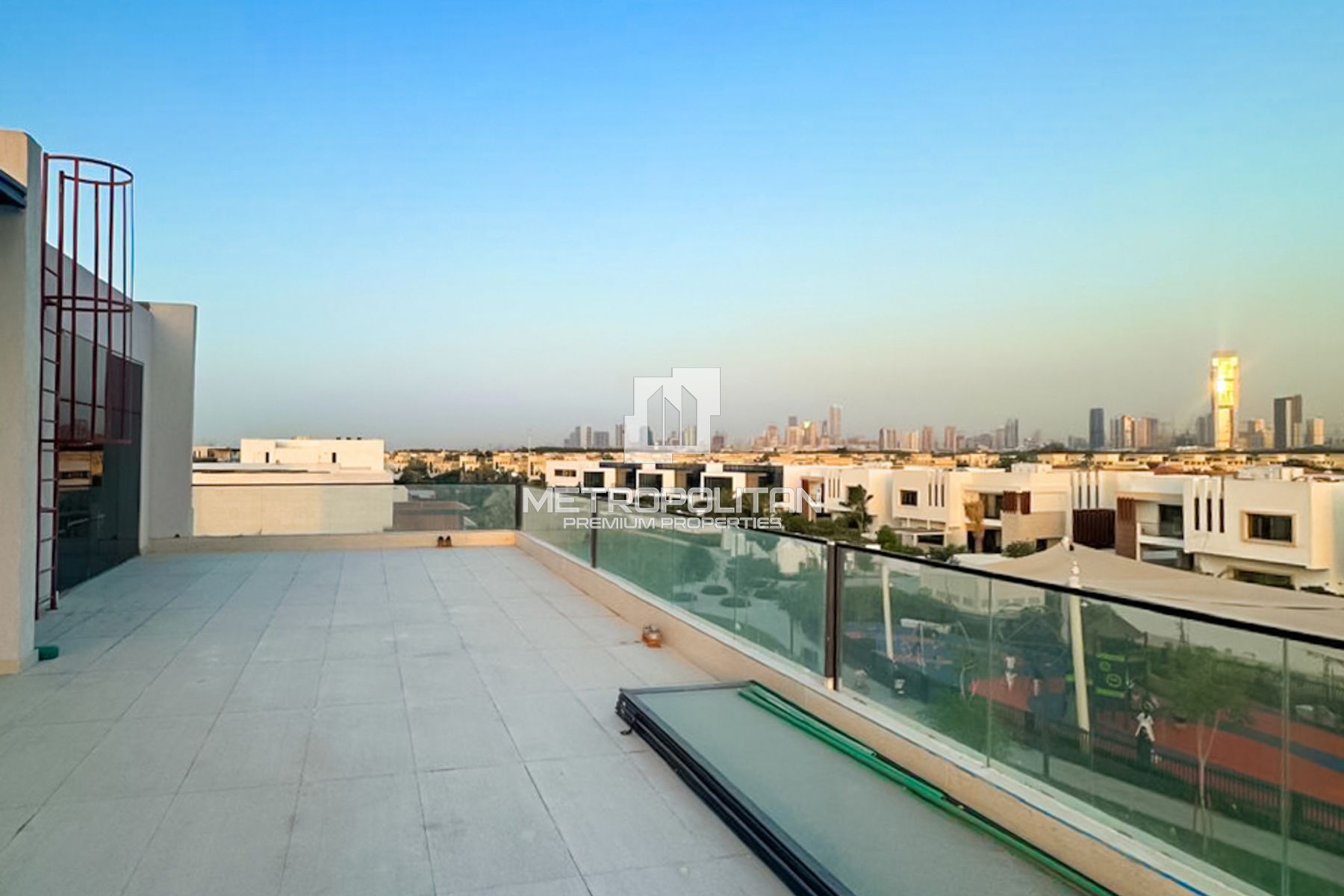 5BR Villa for Sale in Jumeirah Park – MPS-44708 photo-20