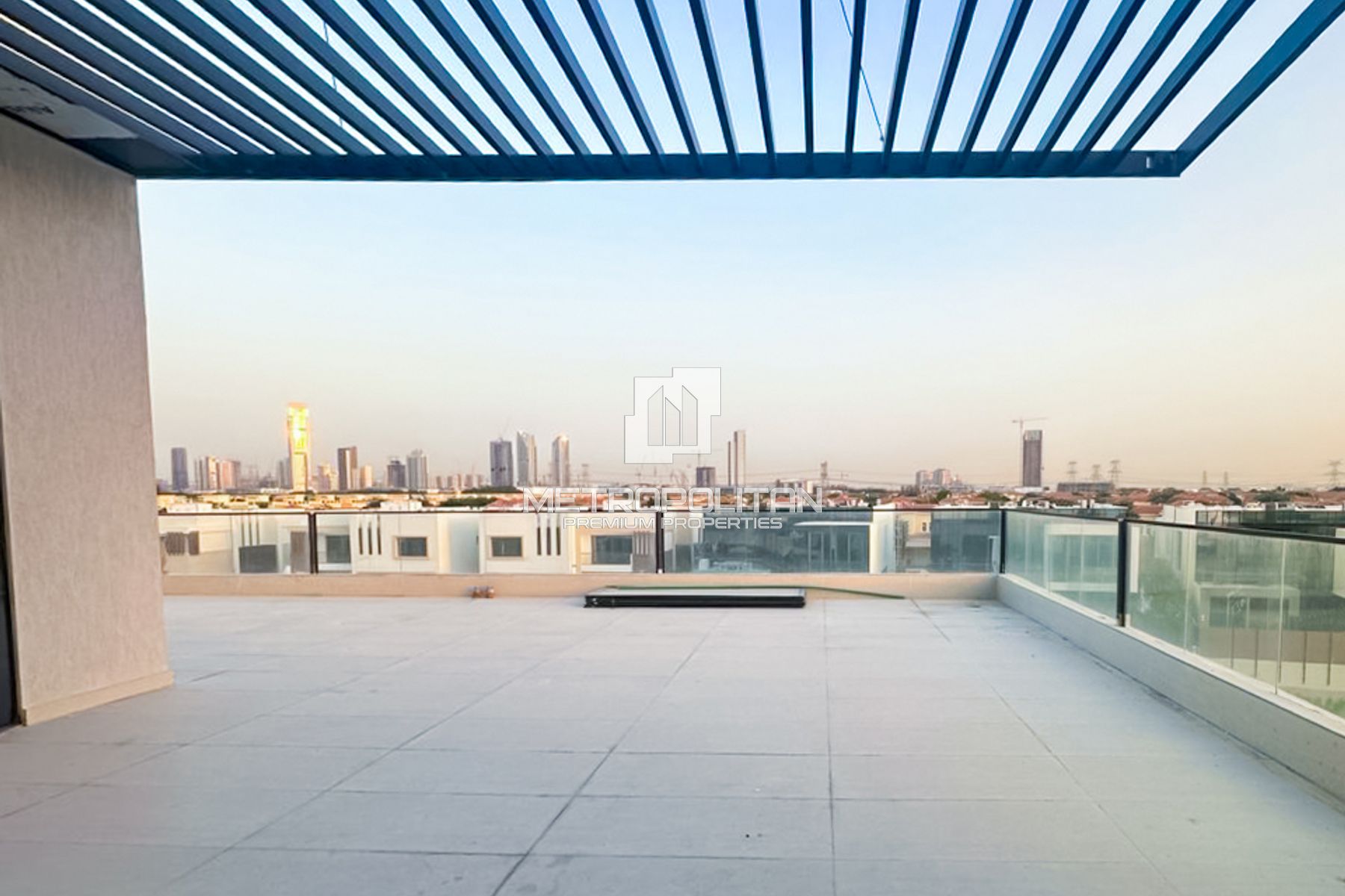 5BR Villa for Sale in Jumeirah Park – MPS-44708 photo-21