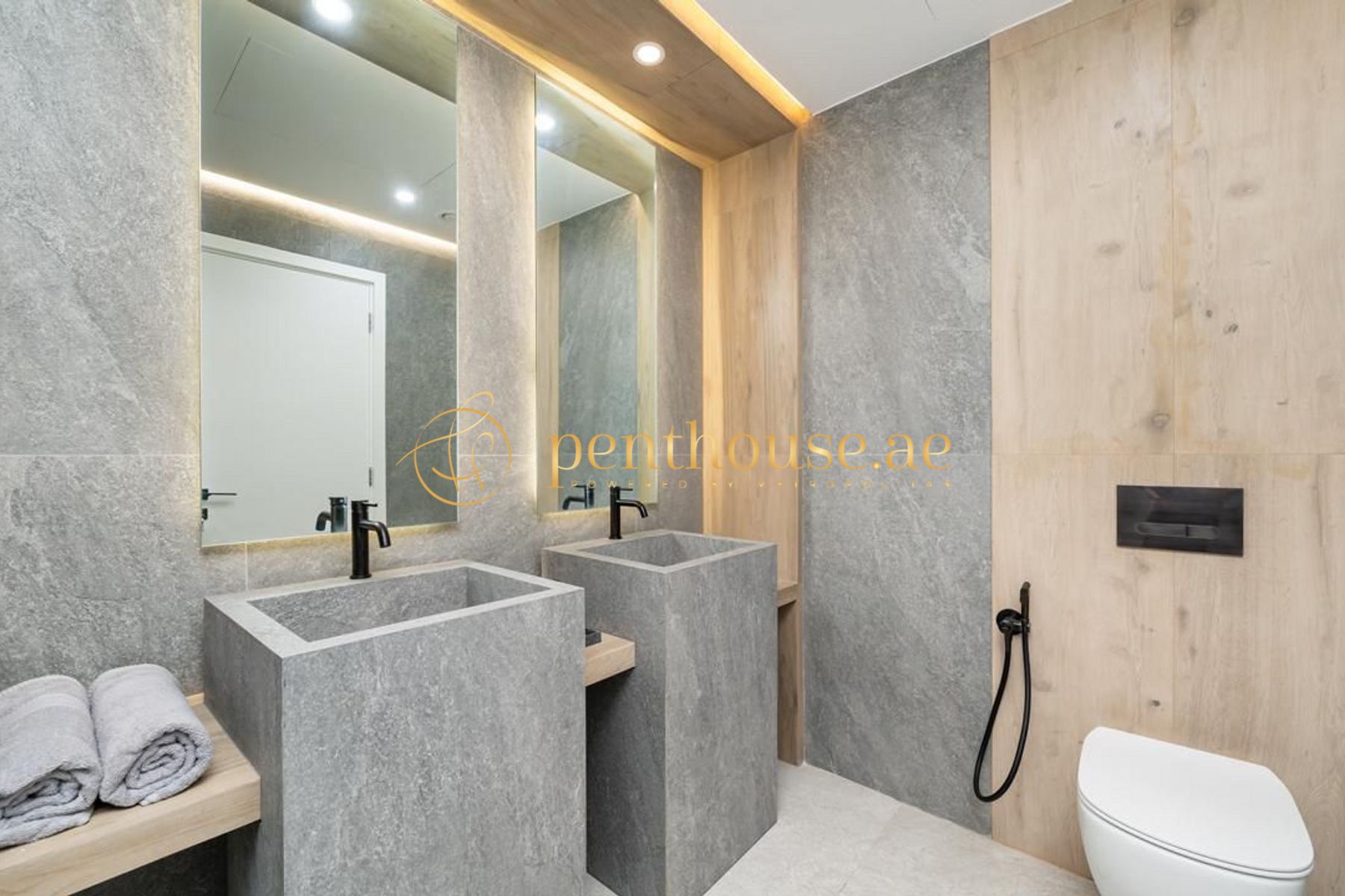 Upgraded | High Floor | Marina and Skyline View photo-5