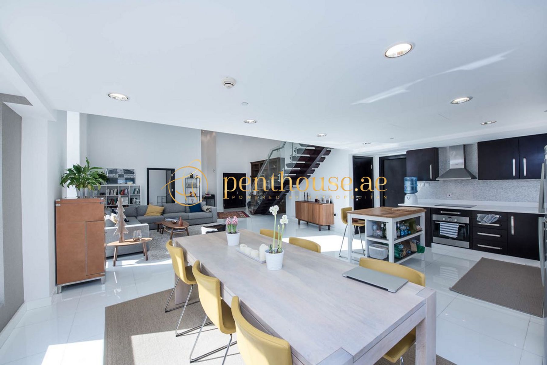 High Floor | Fully Upgraded | Marina View photo-2