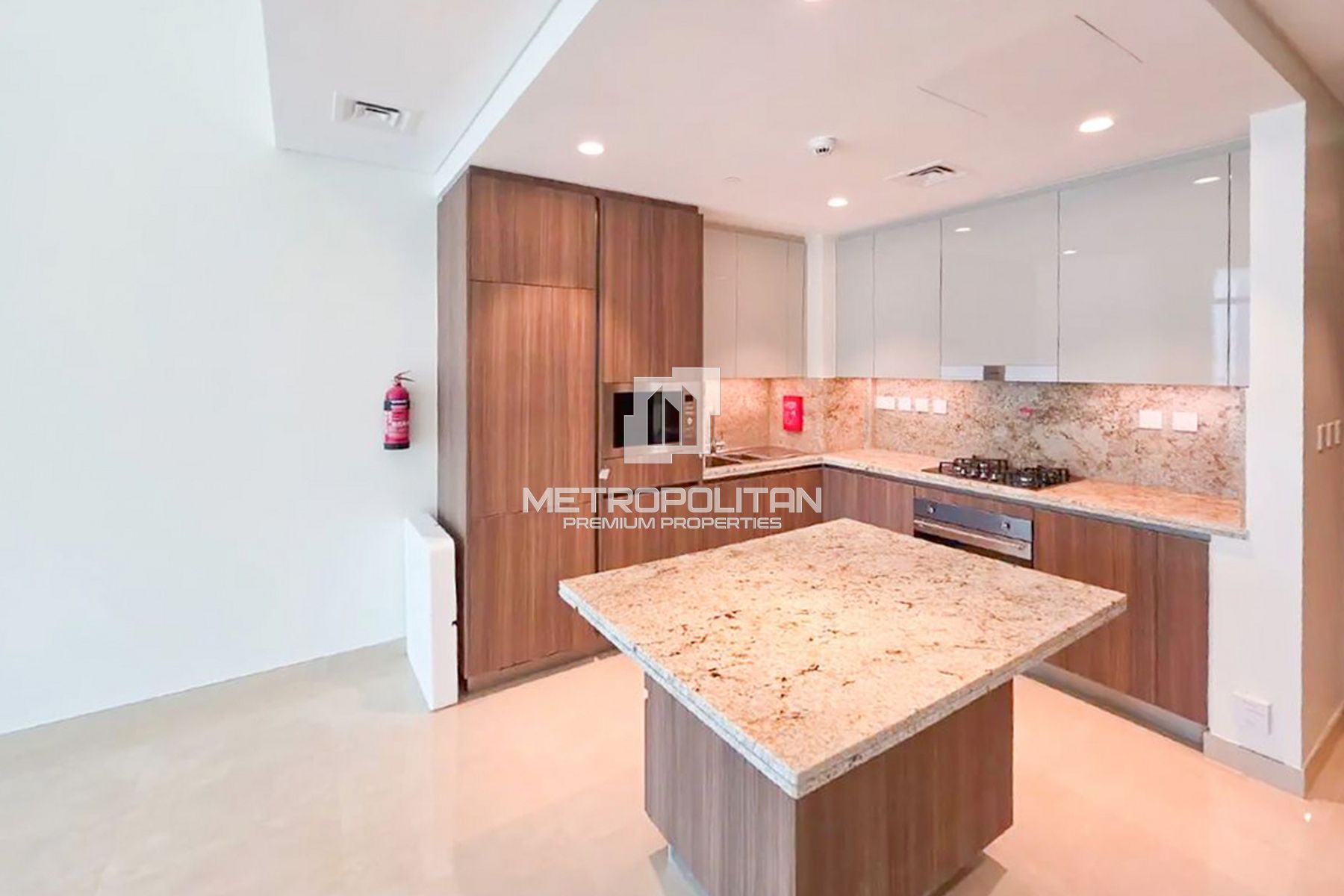 2 Bed | Ensuite Bathrooms | Beautiful Layout photo-2