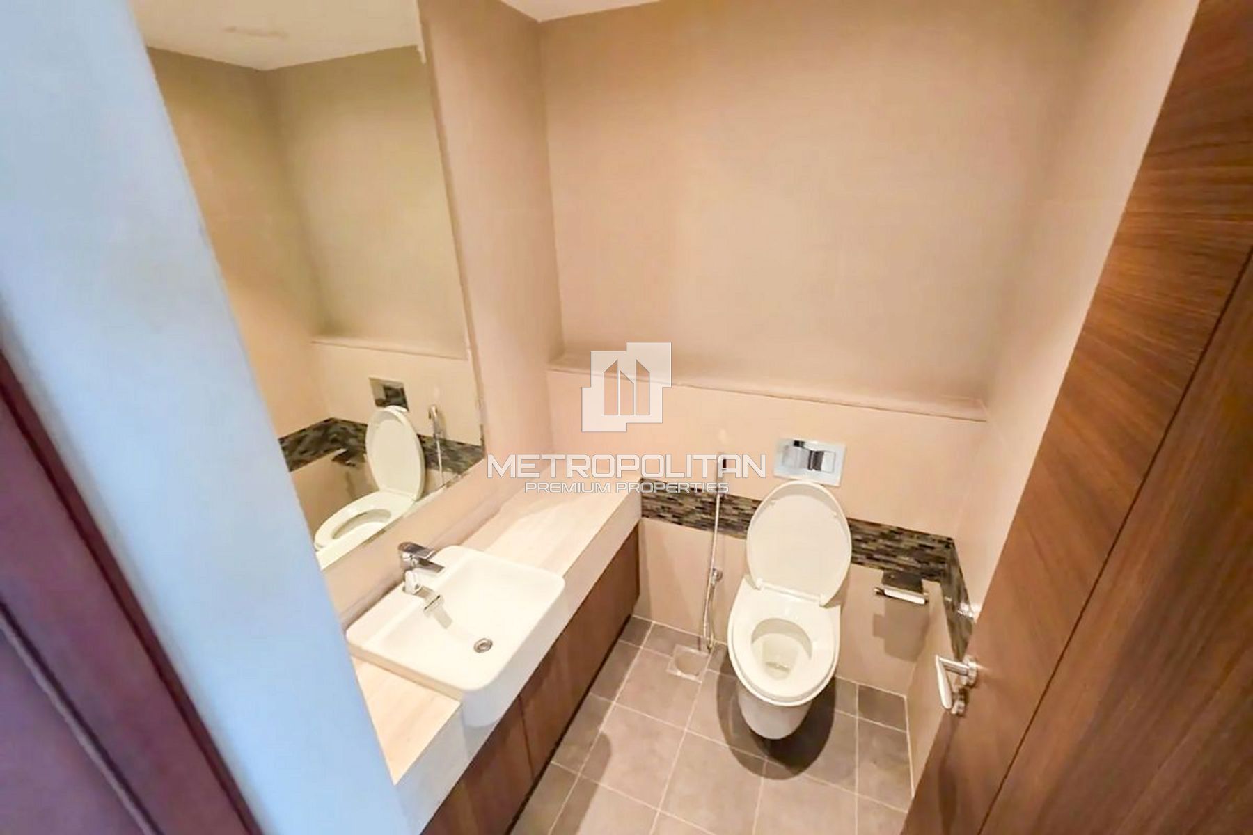 2 Bed | Ensuite Bathrooms | Beautiful Layout photo-7