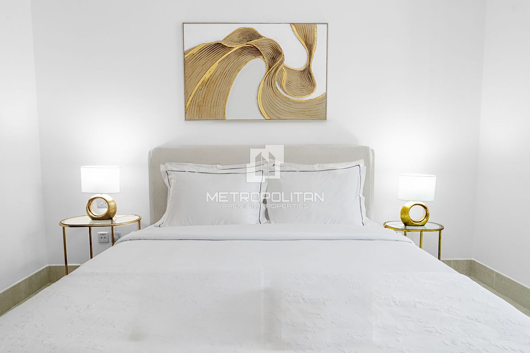 Stunning 1 BR  | Fully Furnished | Prime Location photo-8